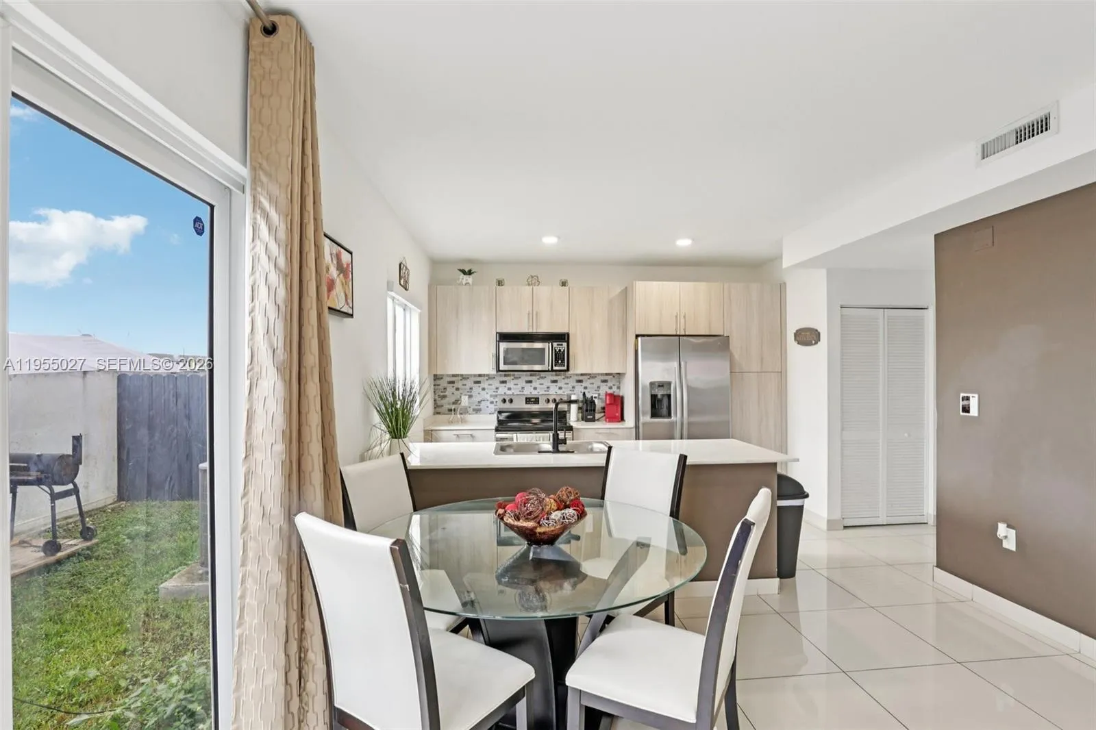 1191 Nw 1st St, Florida City, Florida 33034, Florida City, Florida 33034, 5 Bedrooms Bedrooms, ,4 BathroomsBathrooms,Residential,For Sale,1191 Nw 1st St, Florida City, Florida 33034,A11955027