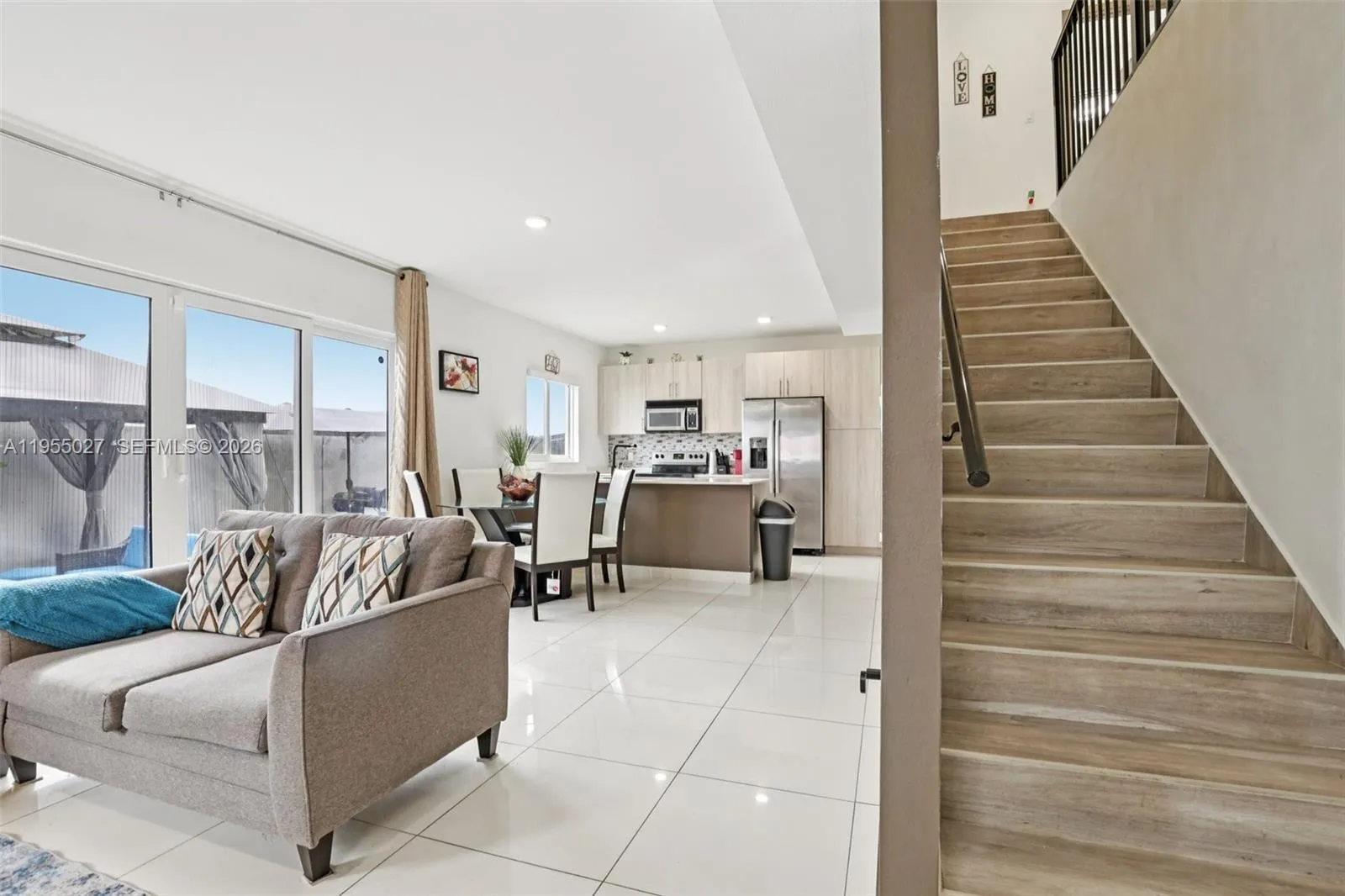 1191 Nw 1st St, Florida City, Florida 33034, Florida City, Florida 33034, 5 Bedrooms Bedrooms, ,4 BathroomsBathrooms,Residential,For Sale,1191 Nw 1st St, Florida City, Florida 33034,A11955027