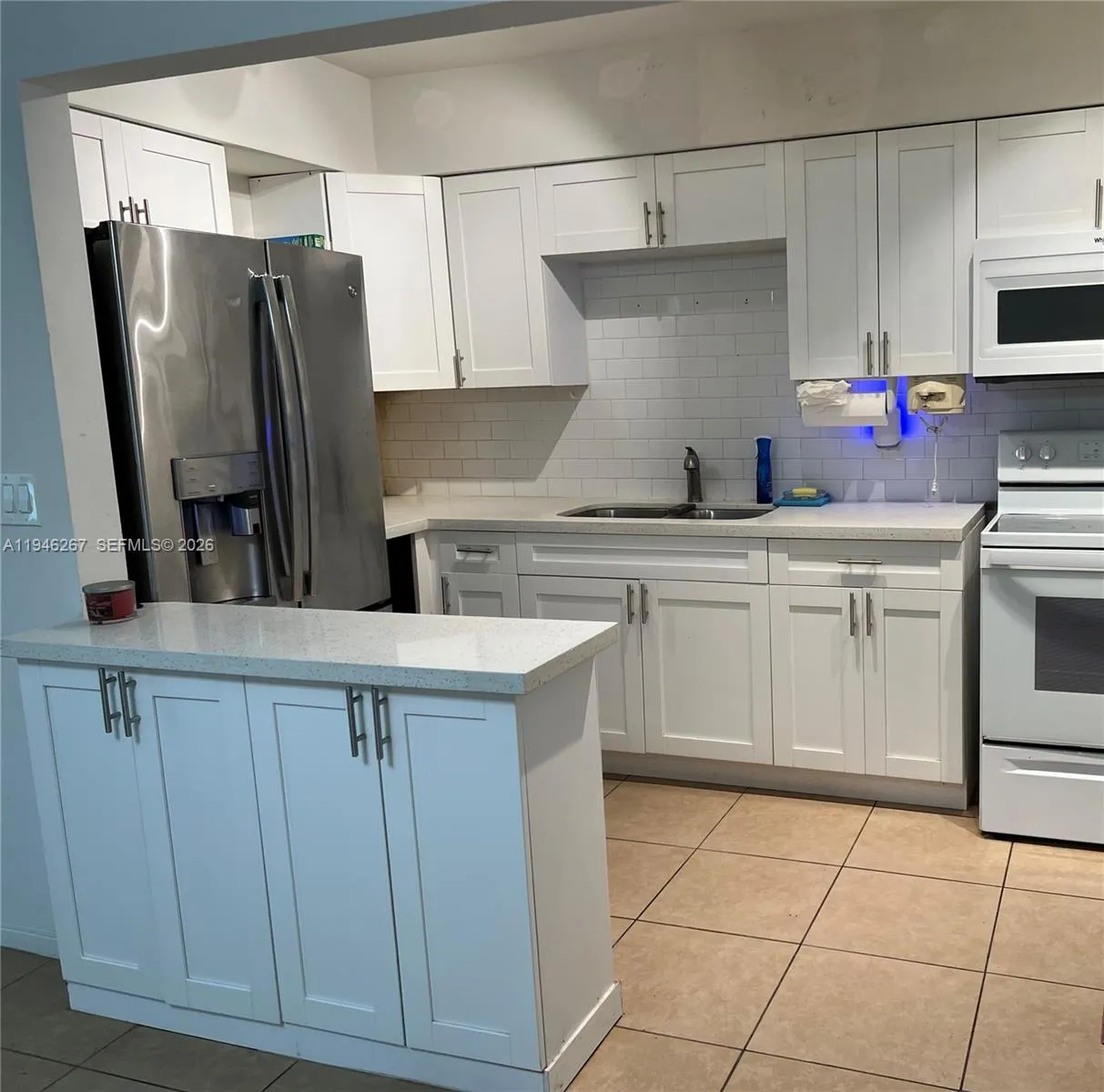 Hollywood, Florida 33020, Hollywood, Florida 33020, 2 Bedrooms Bedrooms, ,1 BathroomBathrooms,Residential,For Sale, Hollywood, Florida 33020,A11946267