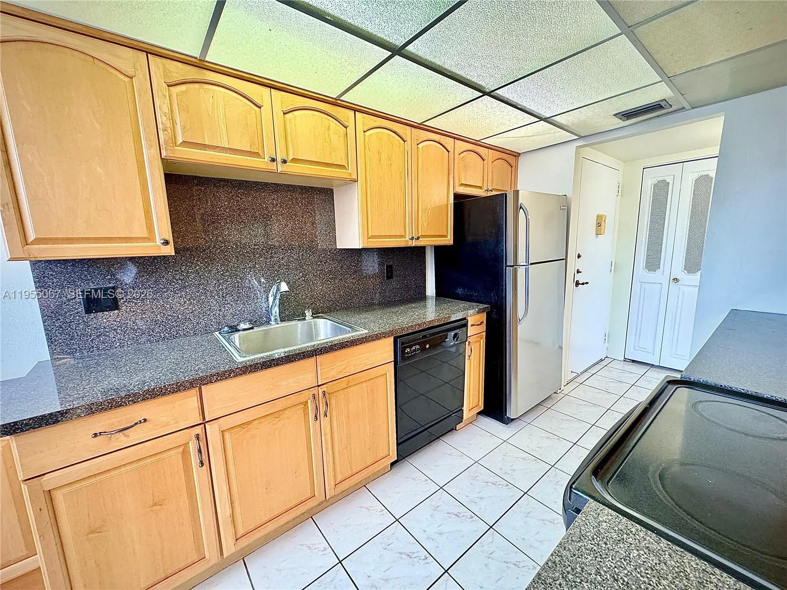 1100 Saint Charles Pl 411, Pembroke Pines, Florida, Pembroke Pines, Florida 33026, 2 Bedrooms Bedrooms, ,2 BathroomsBathrooms,Residential,For Sale,1100 Saint Charles Pl 411, Pembroke Pines, Florida,A11955067