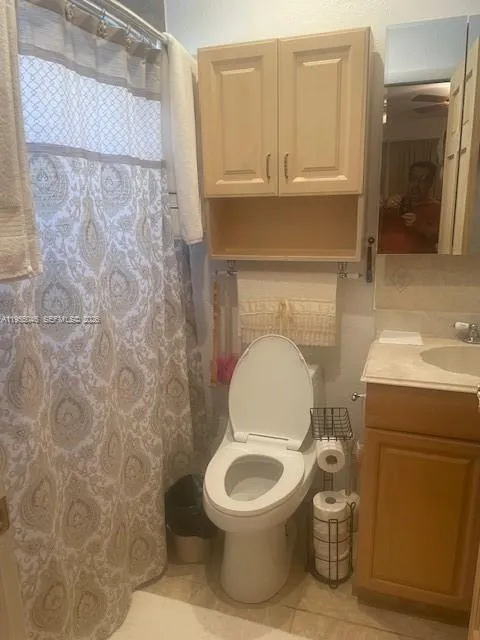 Master bathroom-View #3