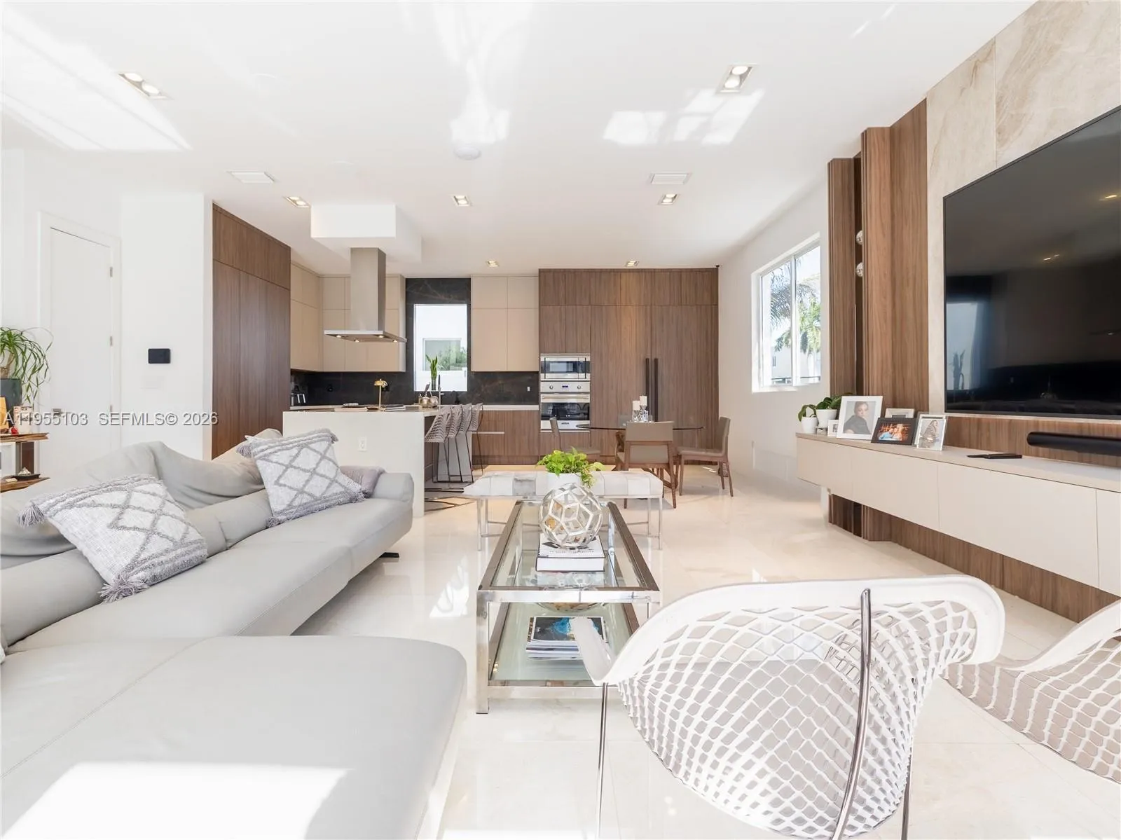 7451 Nw 103rd Ct, Doral, Florida 33178, Doral, Florida 33178, 6 Bedrooms Bedrooms, ,7 BathroomsBathrooms,Residential,For Sale,7451 Nw 103rd Ct, Doral, Florida 33178,A11955103