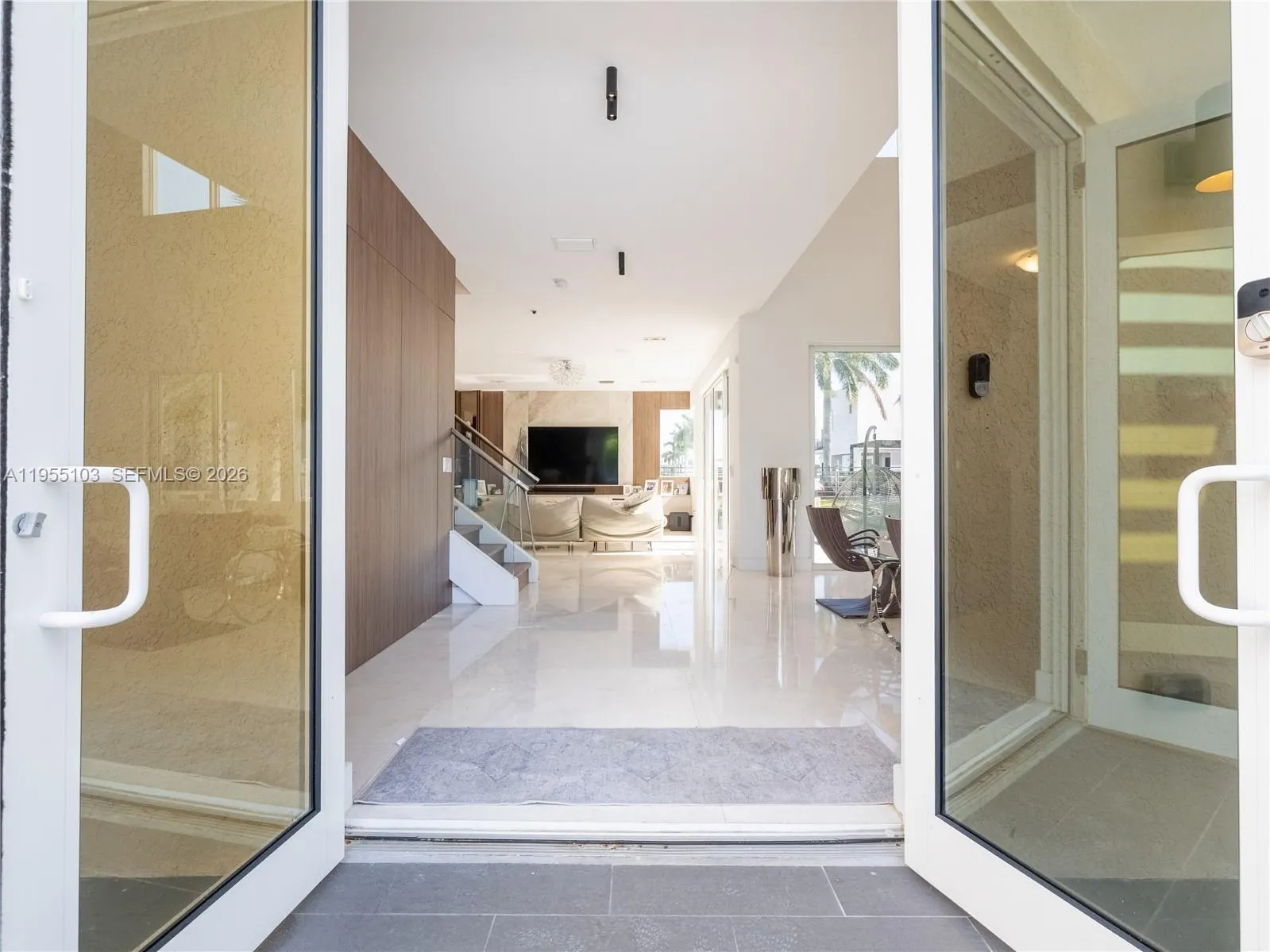 7451 Nw 103rd Ct, Doral, Florida 33178, Doral, Florida 33178, 6 Bedrooms Bedrooms, ,7 BathroomsBathrooms,Residential,For Sale,7451 Nw 103rd Ct, Doral, Florida 33178,A11955103