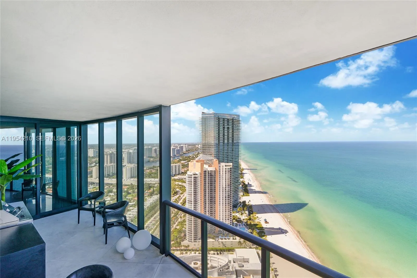 18555 Collins Ave 4305, Sunny Isles Beach, Florida, Sunny Isles Beach, Florida 33160, 4 Bedrooms Bedrooms, ,4 BathroomsBathrooms,Residential Lease,For Rent,18555 Collins Ave 4305, Sunny Isles Beach, Florida,A11954210