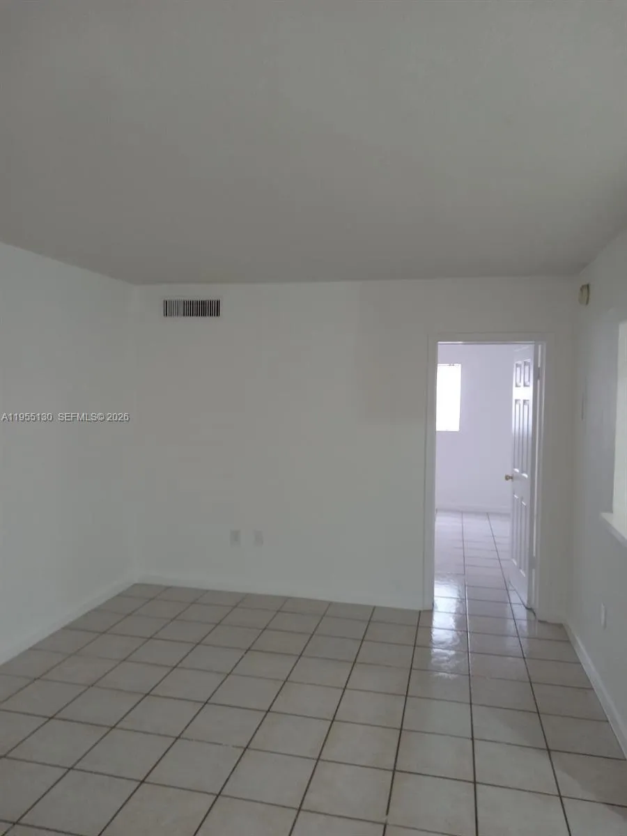 1230 W 54th St 216a, Hialeah, Florida 33012, Hialeah, Florida 33012, 1 Bedroom Bedrooms, ,1 BathroomBathrooms,Residential,For Sale,1230 W 54th St 216a, Hialeah, Florida 33012,A11955130