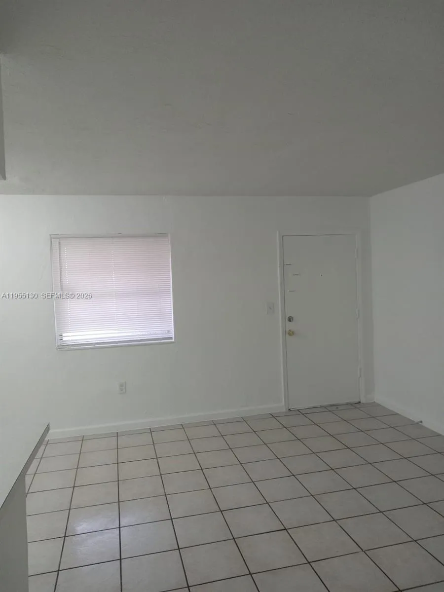 1230 W 54th St 216a, Hialeah, Florida 33012, Hialeah, Florida 33012, 1 Bedroom Bedrooms, ,1 BathroomBathrooms,Residential,For Sale,1230 W 54th St 216a, Hialeah, Florida 33012,A11955130