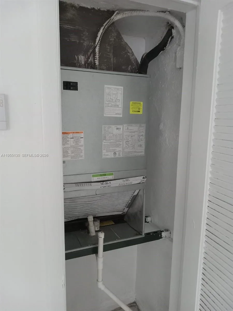 1230 W 54th St 216a, Hialeah, Florida 33012, Hialeah, Florida 33012, 1 Bedroom Bedrooms, ,1 BathroomBathrooms,Residential,For Sale,1230 W 54th St 216a, Hialeah, Florida 33012,A11955130