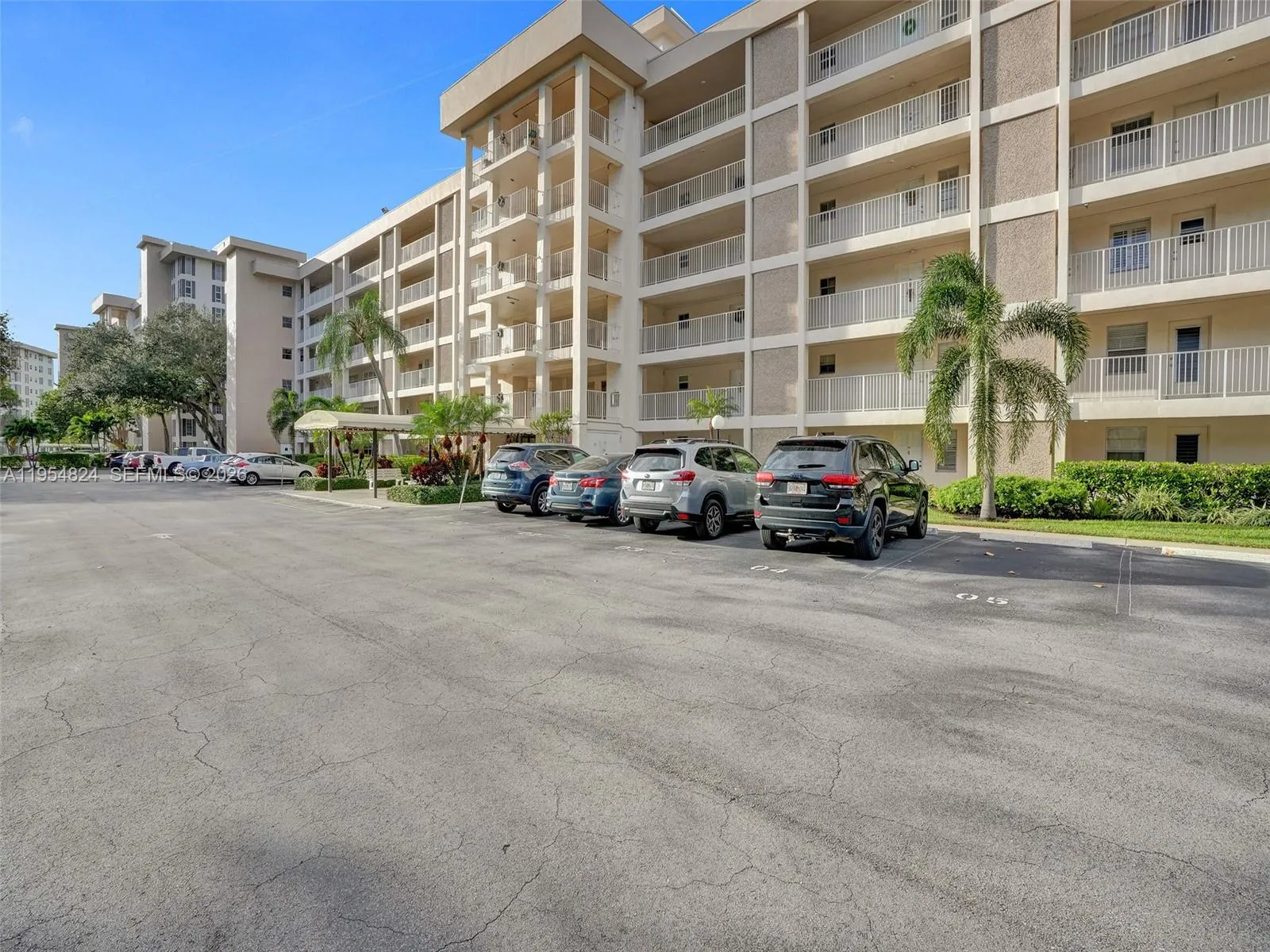 2651 S Course Dr 410, Pompano Beach, Florida 33069, Pompano Beach, Florida 33069, 3 Bedrooms Bedrooms, ,2 BathroomsBathrooms,Residential,For Sale,2651 S Course Dr 410, Pompano Beach, Florida 33069,A11954824