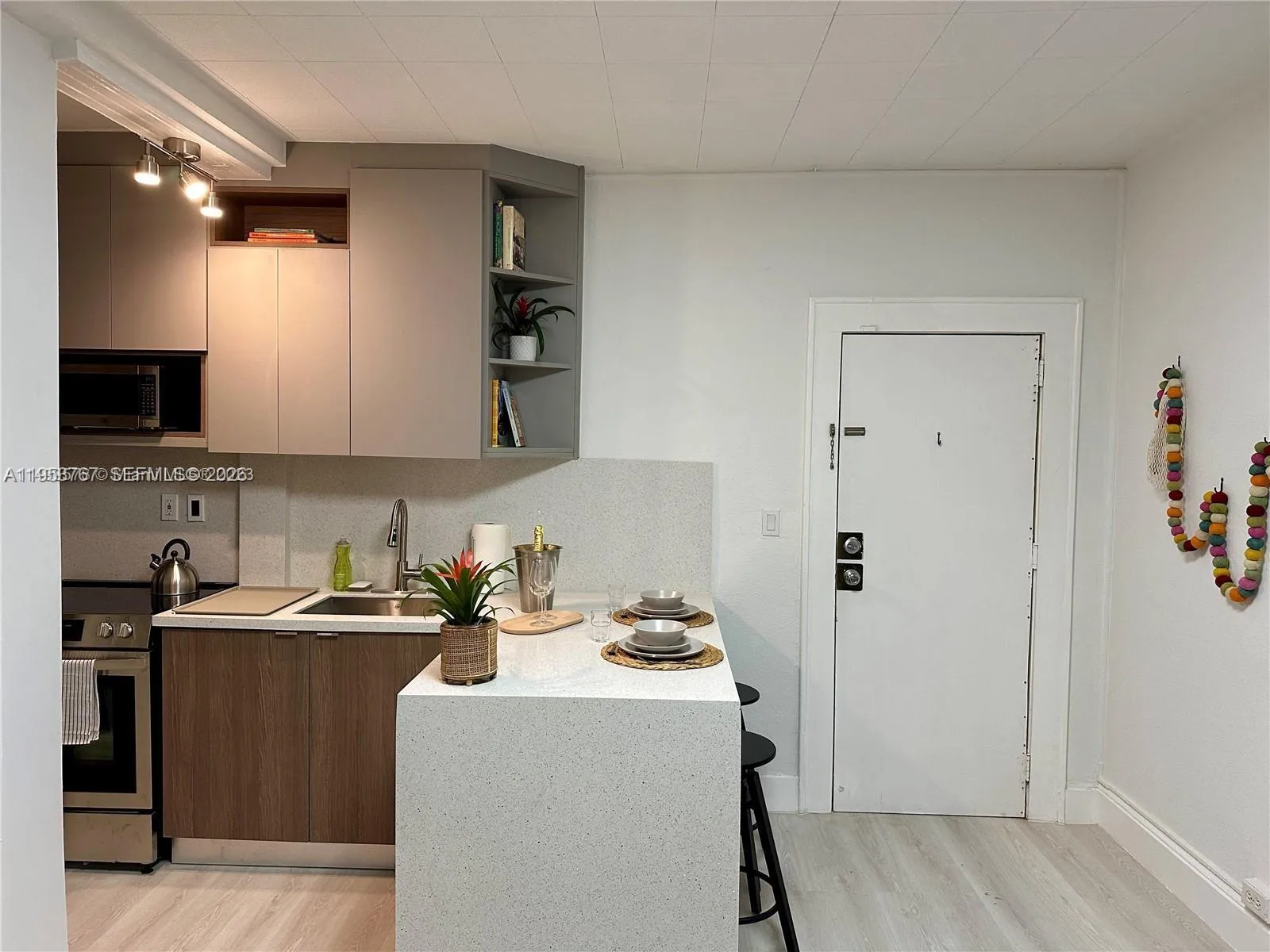 126 Mendoza Ave 2, Coral Gables, Florida 33134, Coral Gables, Florida 33134, 1 Bedroom Bedrooms, ,1 BathroomBathrooms,Residential,For Sale,126 Mendoza Ave 2, Coral Gables, Florida 33134,A11953767