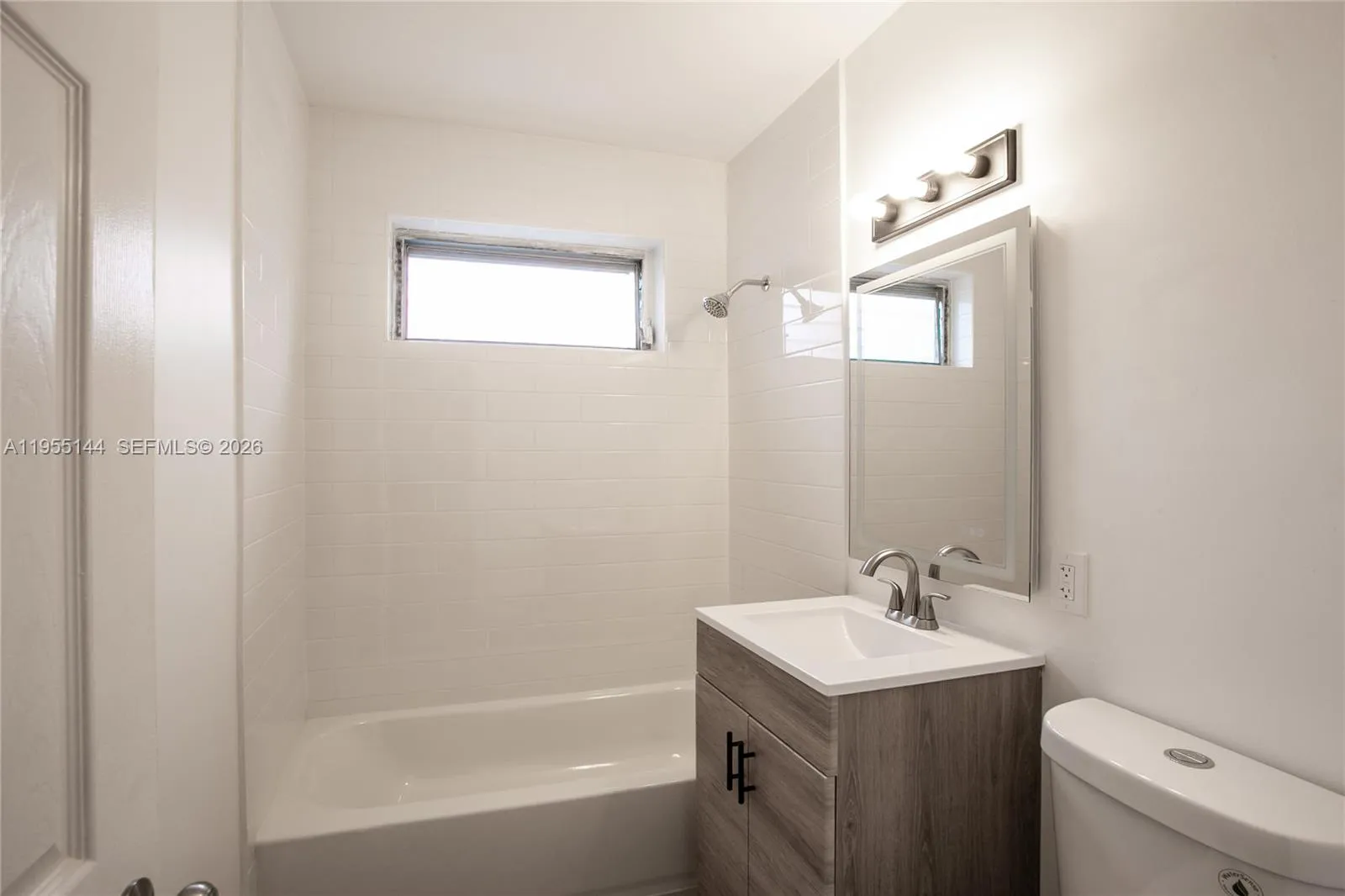 North Miami Beach, Florida 33162, 3 Bedrooms Bedrooms, ,2 BathroomsBathrooms,Residential,For Sale,A11955144