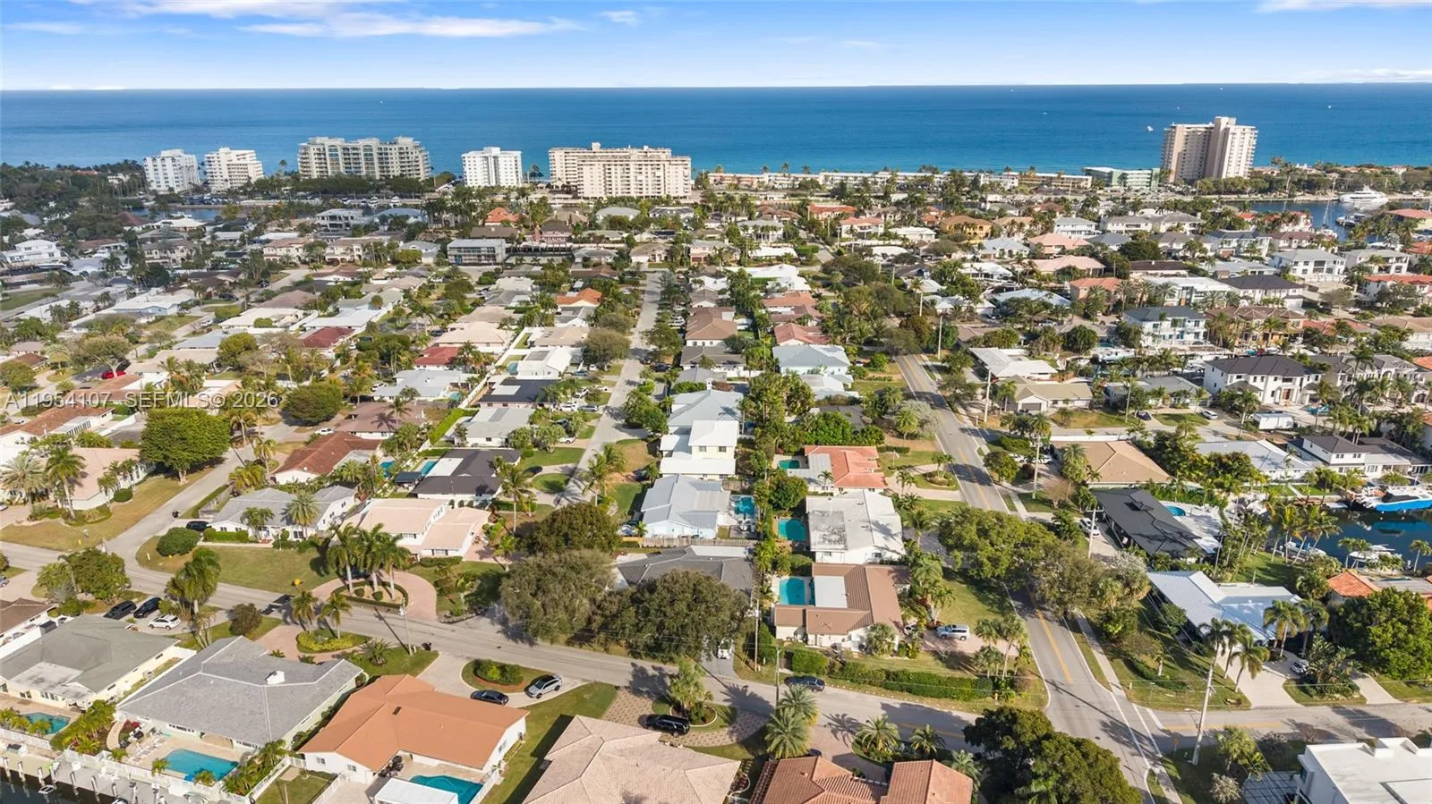 3910 Ne 27th Ter, Lighthouse Point, Florida 33064, Lighthouse Point, Florida 33064, 4 Bedrooms Bedrooms, ,3 BathroomsBathrooms,Residential,For Sale,3910 Ne 27th Ter, Lighthouse Point, Florida 33064,A11954107