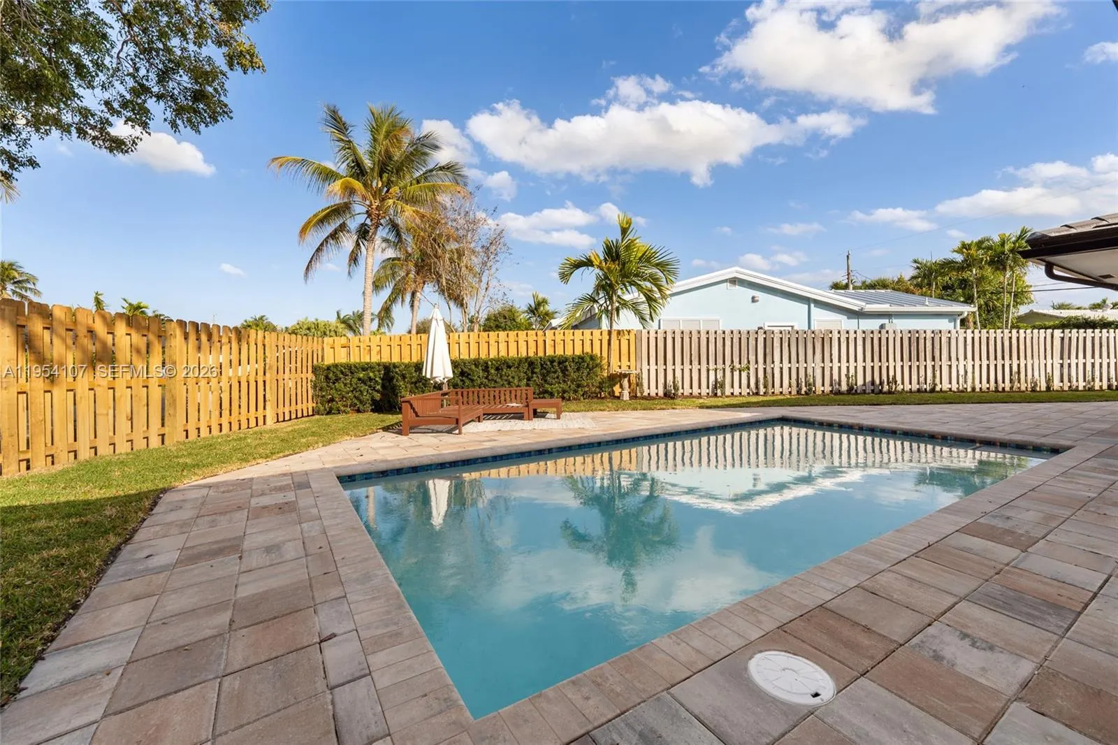 3910 Ne 27th Ter, Lighthouse Point, Florida 33064, Lighthouse Point, Florida 33064, 4 Bedrooms Bedrooms, ,3 BathroomsBathrooms,Residential,For Sale,3910 Ne 27th Ter, Lighthouse Point, Florida 33064,A11954107