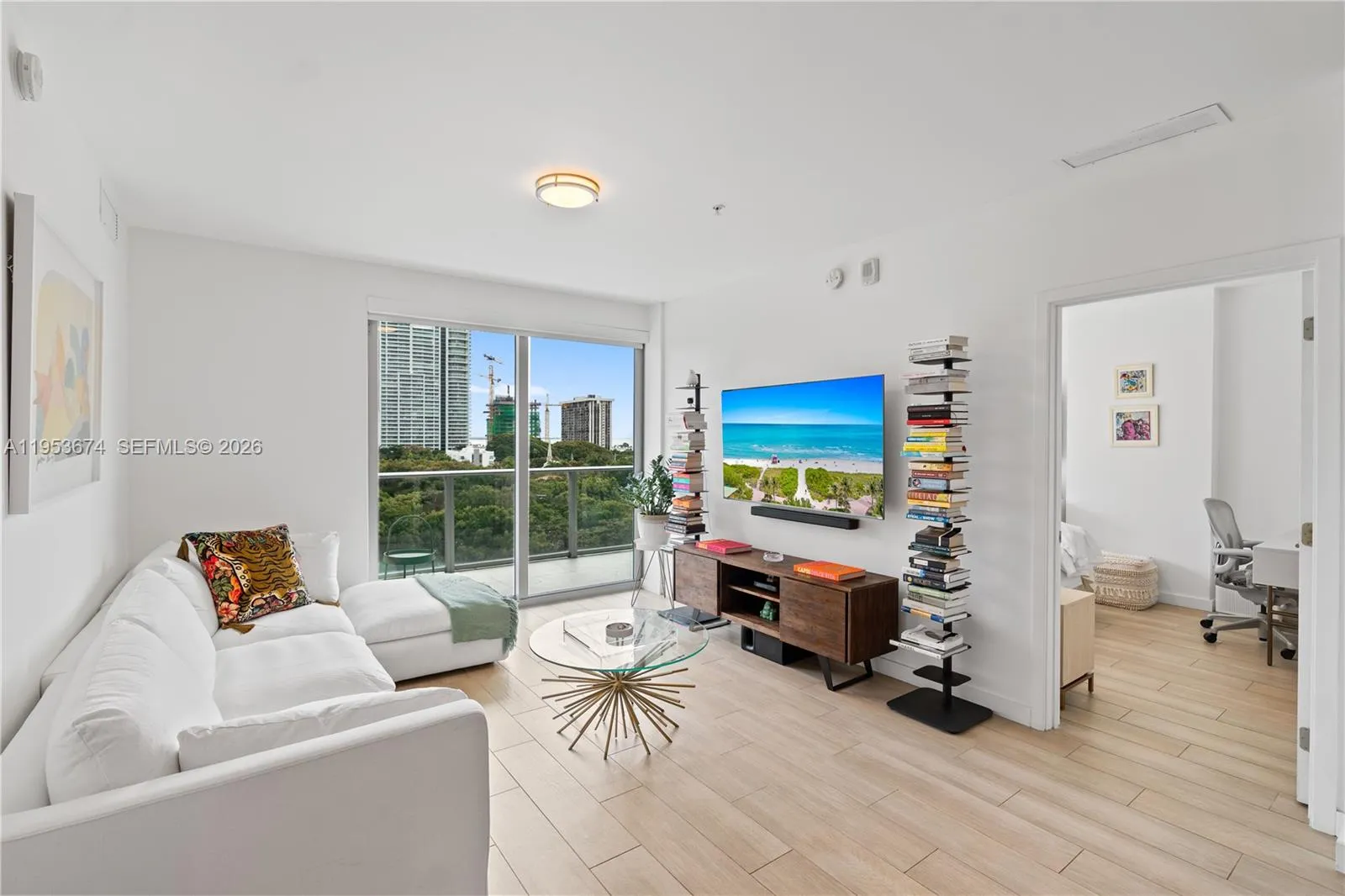 1600 Sw 1st Ave 807, Miami, Florida 33129, Miami, Florida 33129, 2 Bedrooms Bedrooms, ,2 BathroomsBathrooms,Residential Lease,For Rent,1600 Sw 1st Ave 807, Miami, Florida 33129,A11953674