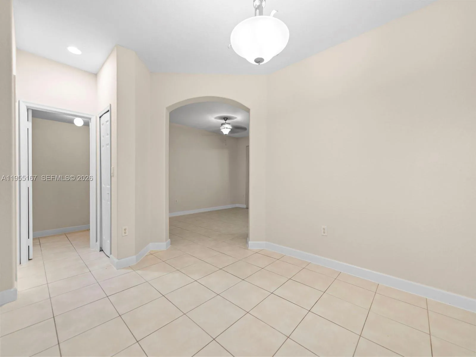 2534 Se 15th Ct, Homestead, Florida 33035, Homestead, Florida 33035, 4 Bedrooms Bedrooms, ,2 BathroomsBathrooms,Residential,For Sale,2534 Se 15th Ct, Homestead, Florida 33035,A11955167