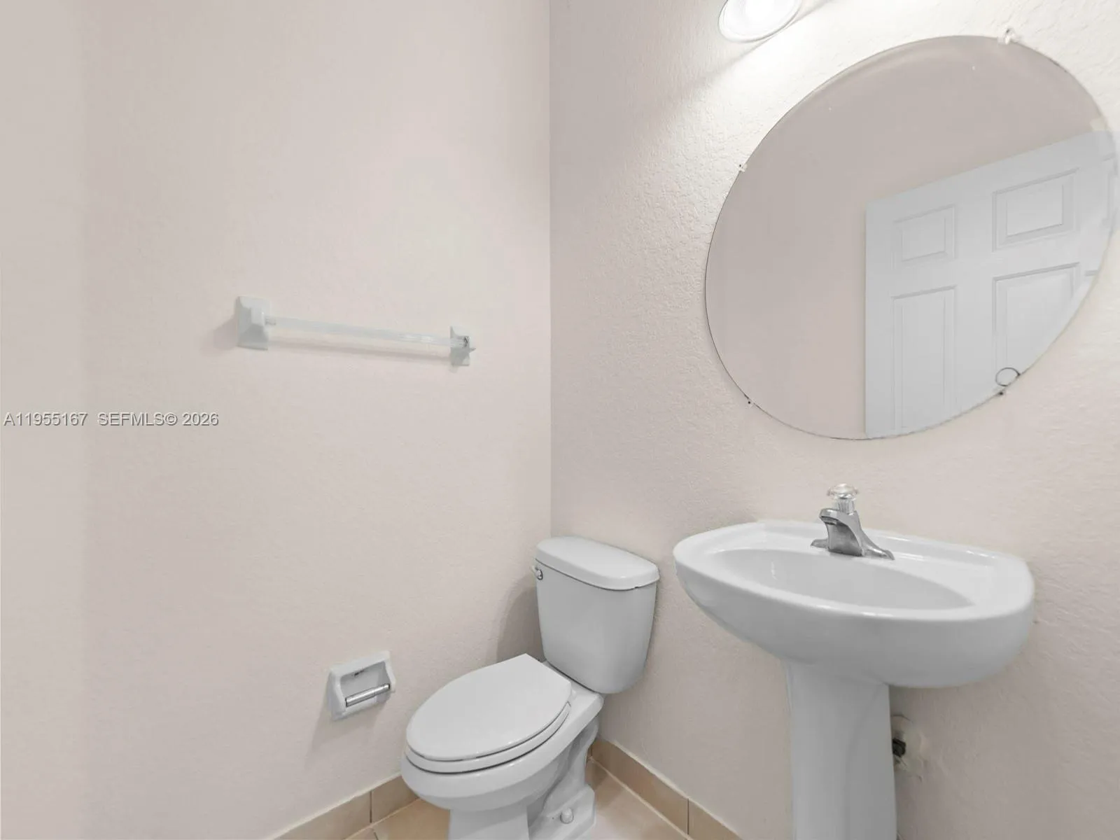 2534 Se 15th Ct, Homestead, Florida 33035, Homestead, Florida 33035, 4 Bedrooms Bedrooms, ,2 BathroomsBathrooms,Residential,For Sale,2534 Se 15th Ct, Homestead, Florida 33035,A11955167