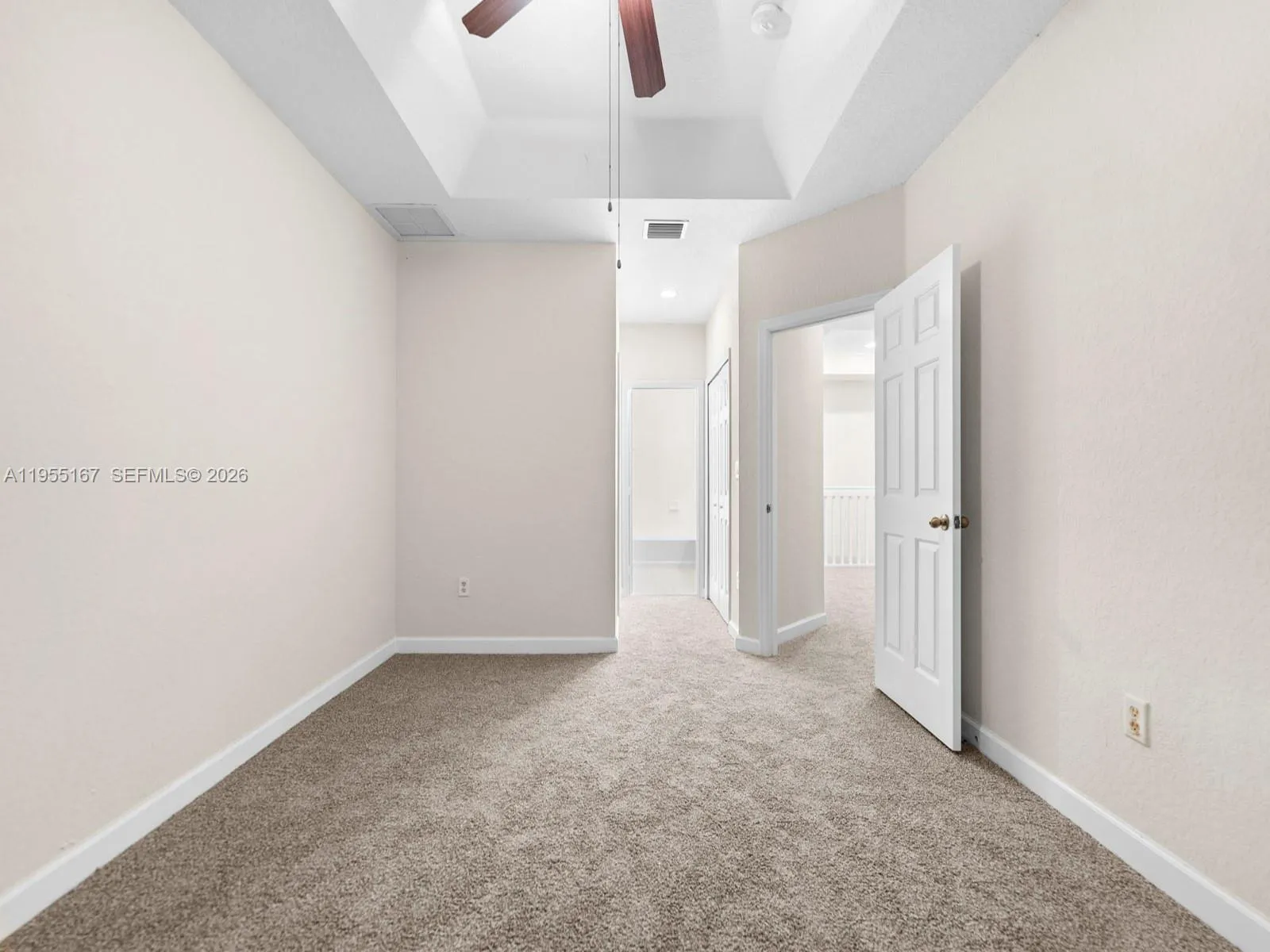 2534 Se 15th Ct, Homestead, Florida 33035, Homestead, Florida 33035, 4 Bedrooms Bedrooms, ,2 BathroomsBathrooms,Residential,For Sale,2534 Se 15th Ct, Homestead, Florida 33035,A11955167