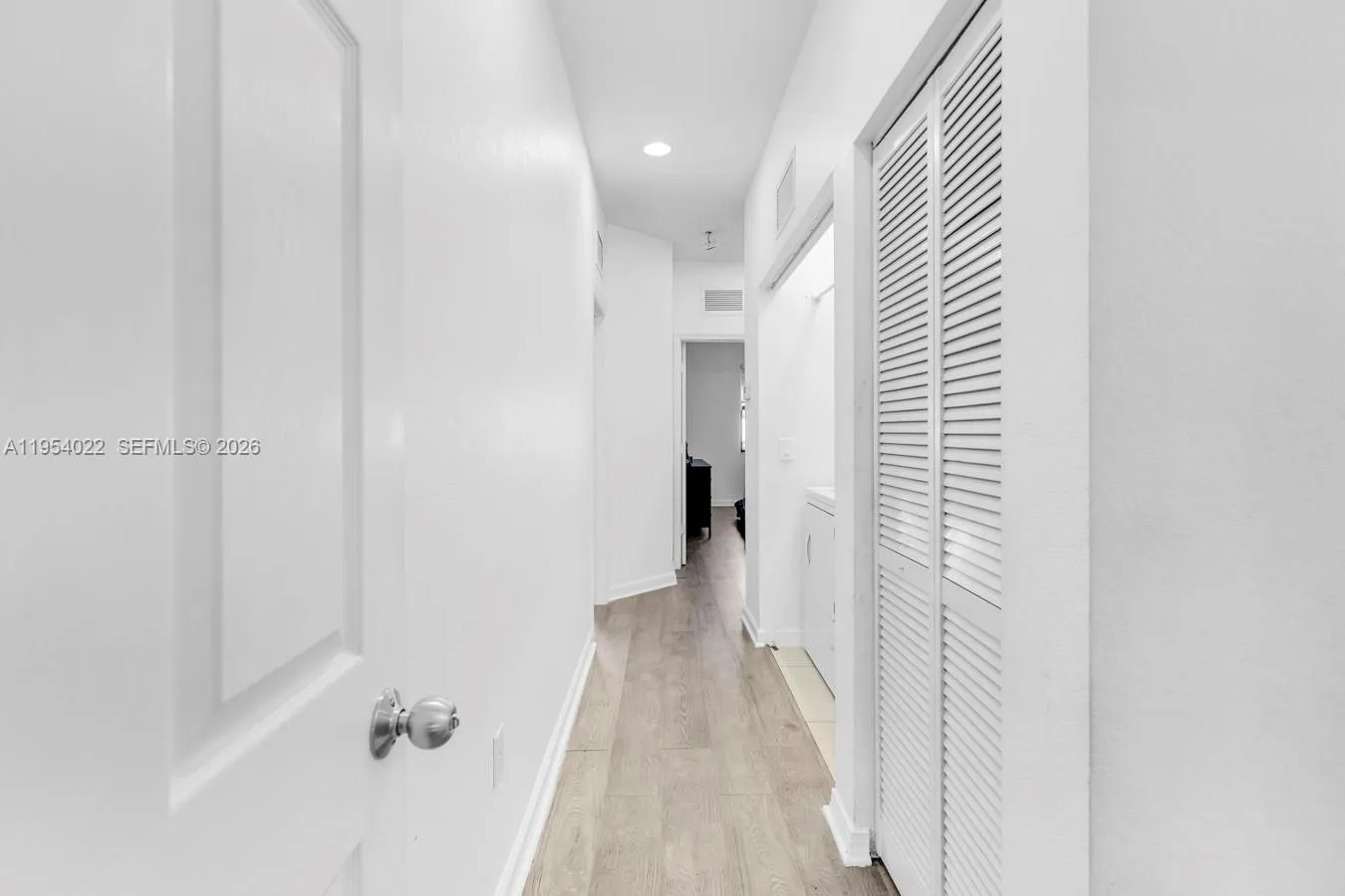 9860 Nw 88th St, Doral, Florida 33178, Doral, Florida 33178, 4 Bedrooms Bedrooms, ,3 BathroomsBathrooms,Residential,For Sale,9860 Nw 88th St, Doral, Florida 33178,A11954022