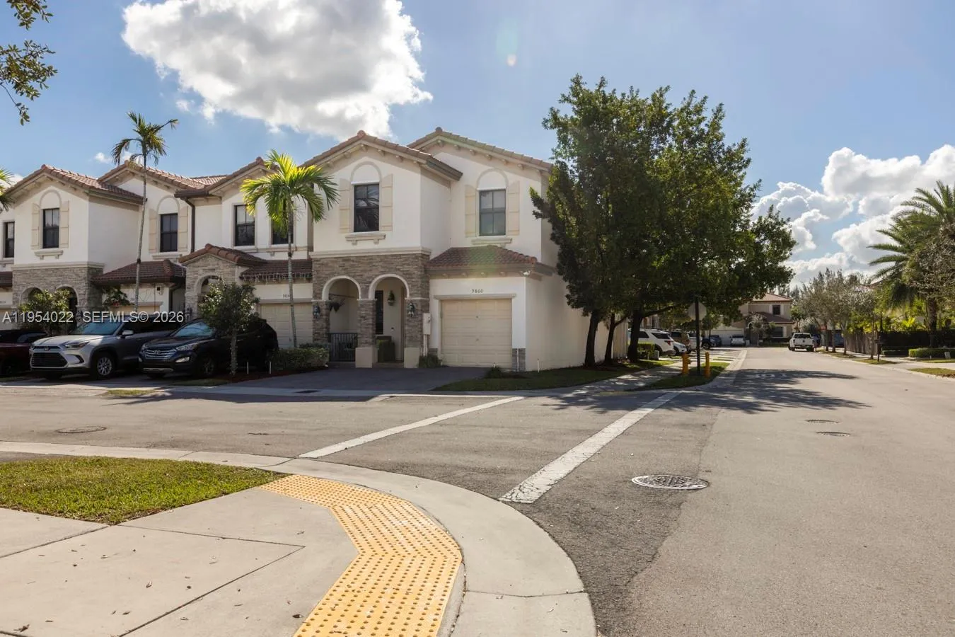 9860 Nw 88th St, Doral, Florida 33178, Doral, Florida 33178, 4 Bedrooms Bedrooms, ,3 BathroomsBathrooms,Residential,For Sale,9860 Nw 88th St, Doral, Florida 33178,A11954022