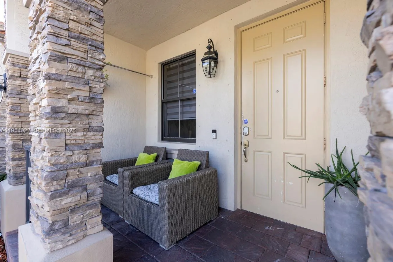 9860 Nw 88th St, Doral, Florida 33178, Doral, Florida 33178, 4 Bedrooms Bedrooms, ,3 BathroomsBathrooms,Residential,For Sale,9860 Nw 88th St, Doral, Florida 33178,A11954022