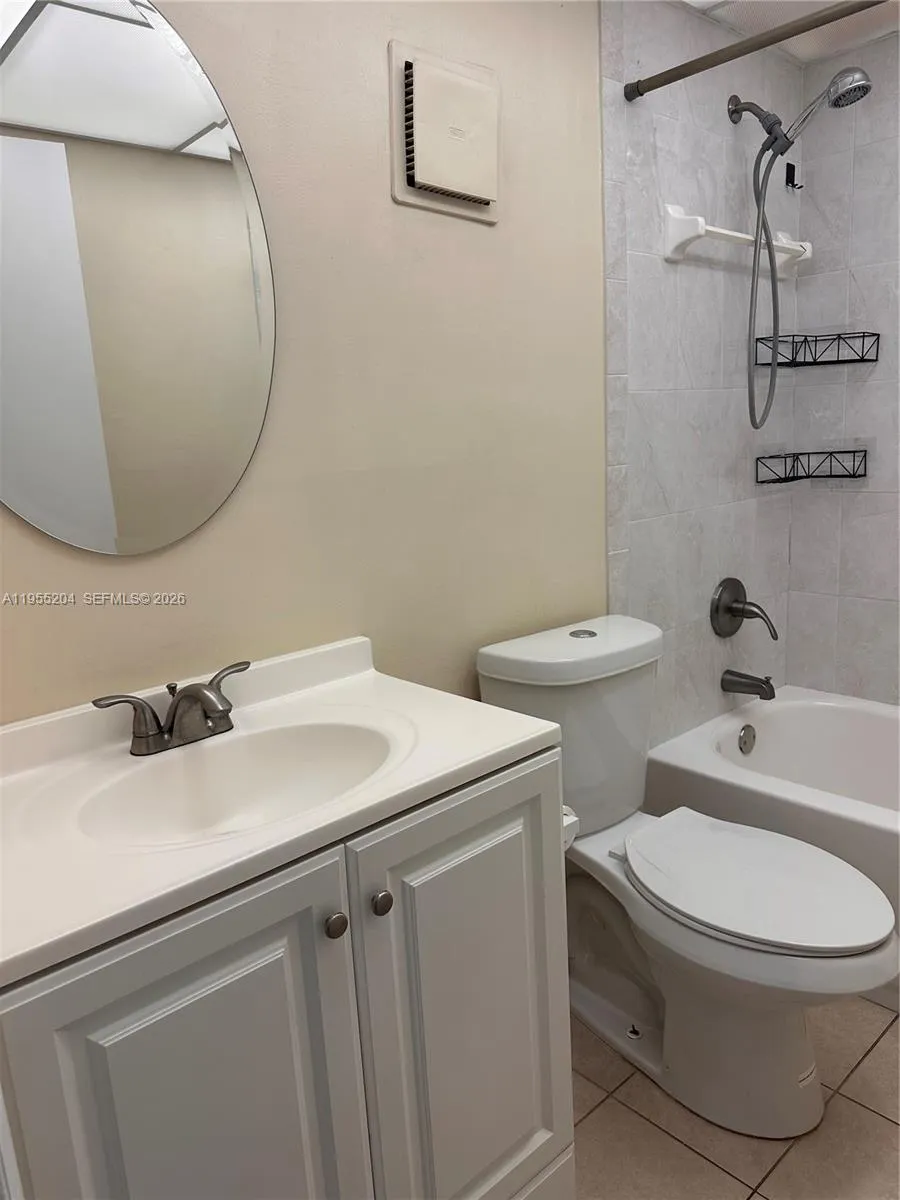 10875 Sw 112th Ave 104, Miami, Florida 33176, Miami, Florida 33176, 2 Bedrooms Bedrooms, ,2 BathroomsBathrooms,Residential Lease,For Rent,10875 Sw 112th Ave 104, Miami, Florida 33176,A11955204