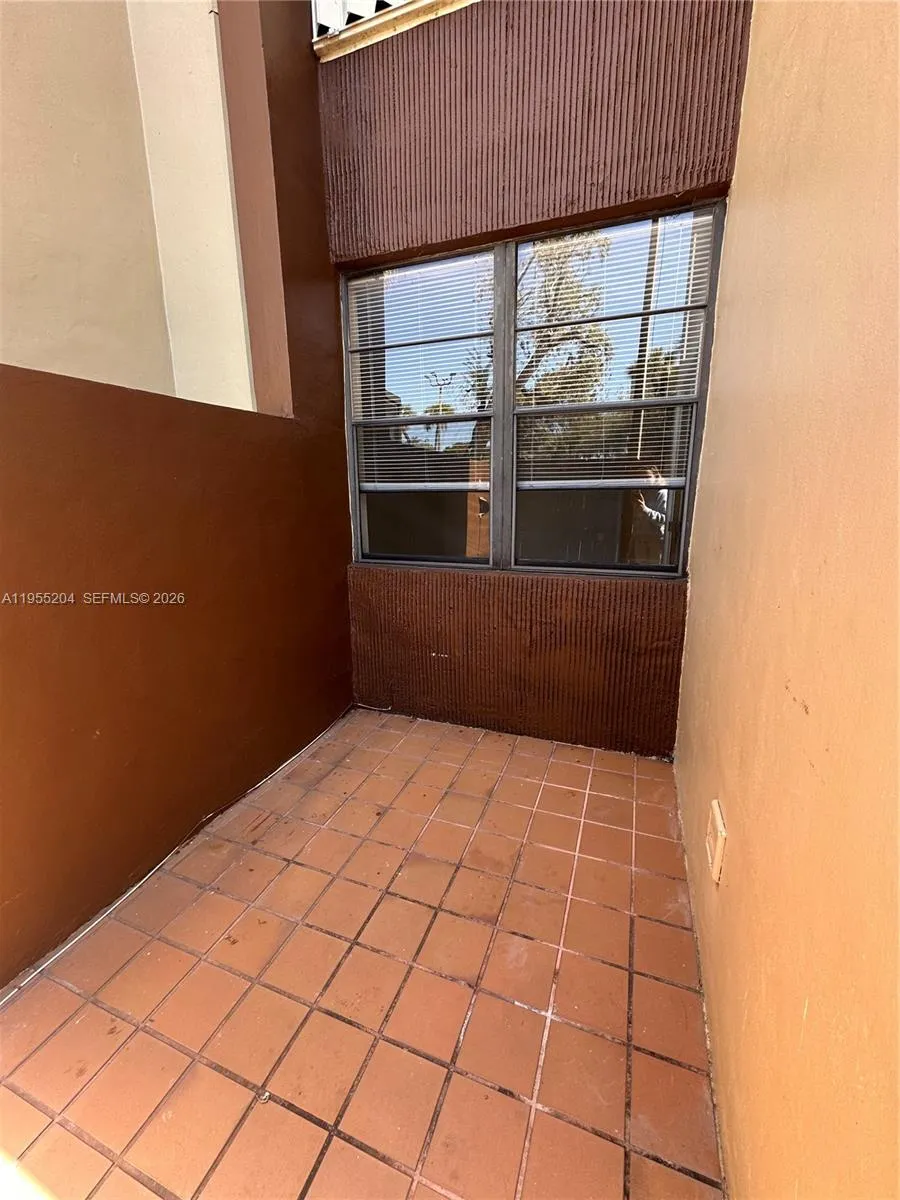 10875 Sw 112th Ave 104, Miami, Florida 33176, Miami, Florida 33176, 2 Bedrooms Bedrooms, ,2 BathroomsBathrooms,Residential Lease,For Rent,10875 Sw 112th Ave 104, Miami, Florida 33176,A11955204
