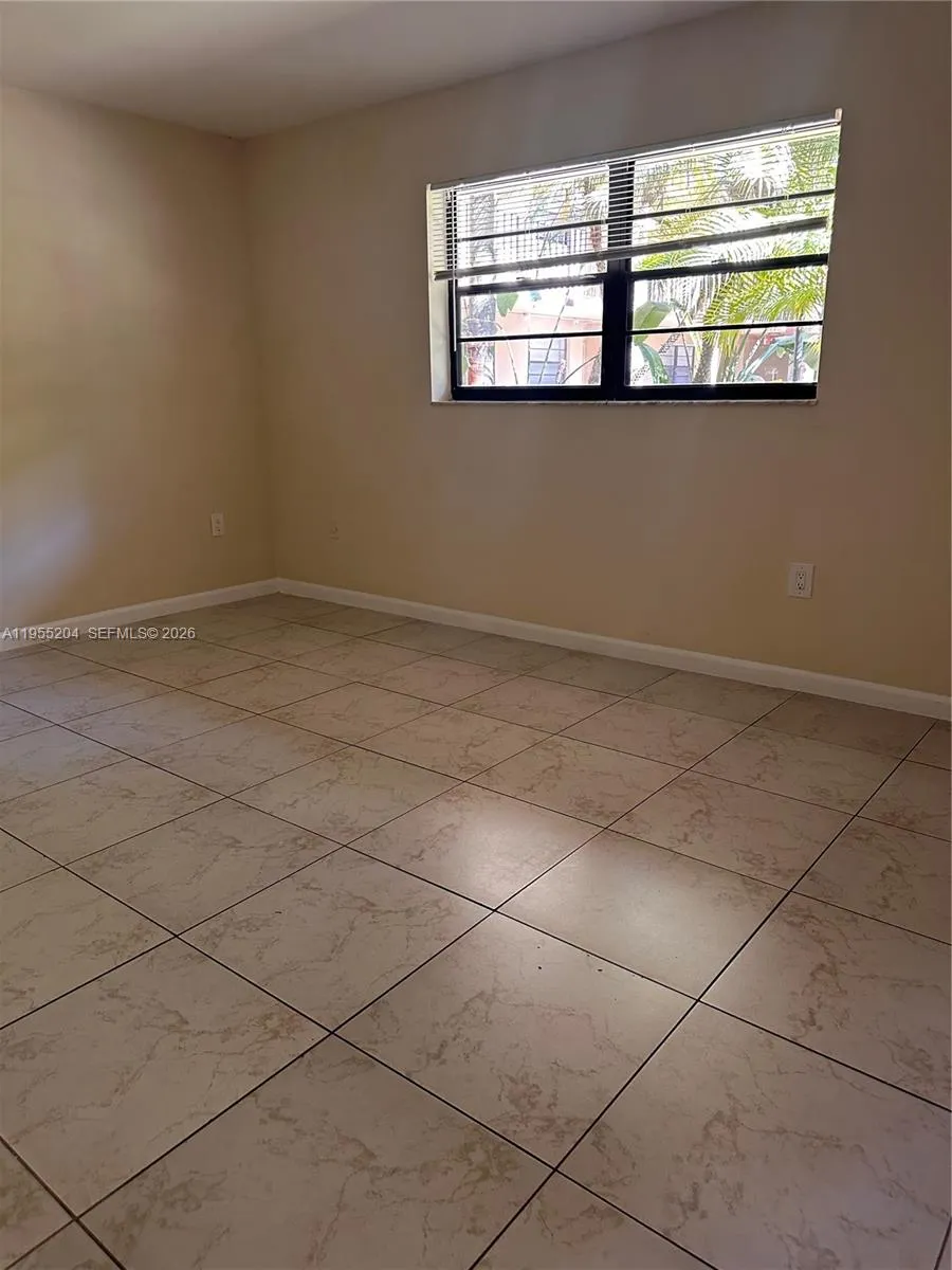 10875 Sw 112th Ave 104, Miami, Florida 33176, Miami, Florida 33176, 2 Bedrooms Bedrooms, ,2 BathroomsBathrooms,Residential Lease,For Rent,10875 Sw 112th Ave 104, Miami, Florida 33176,A11955204