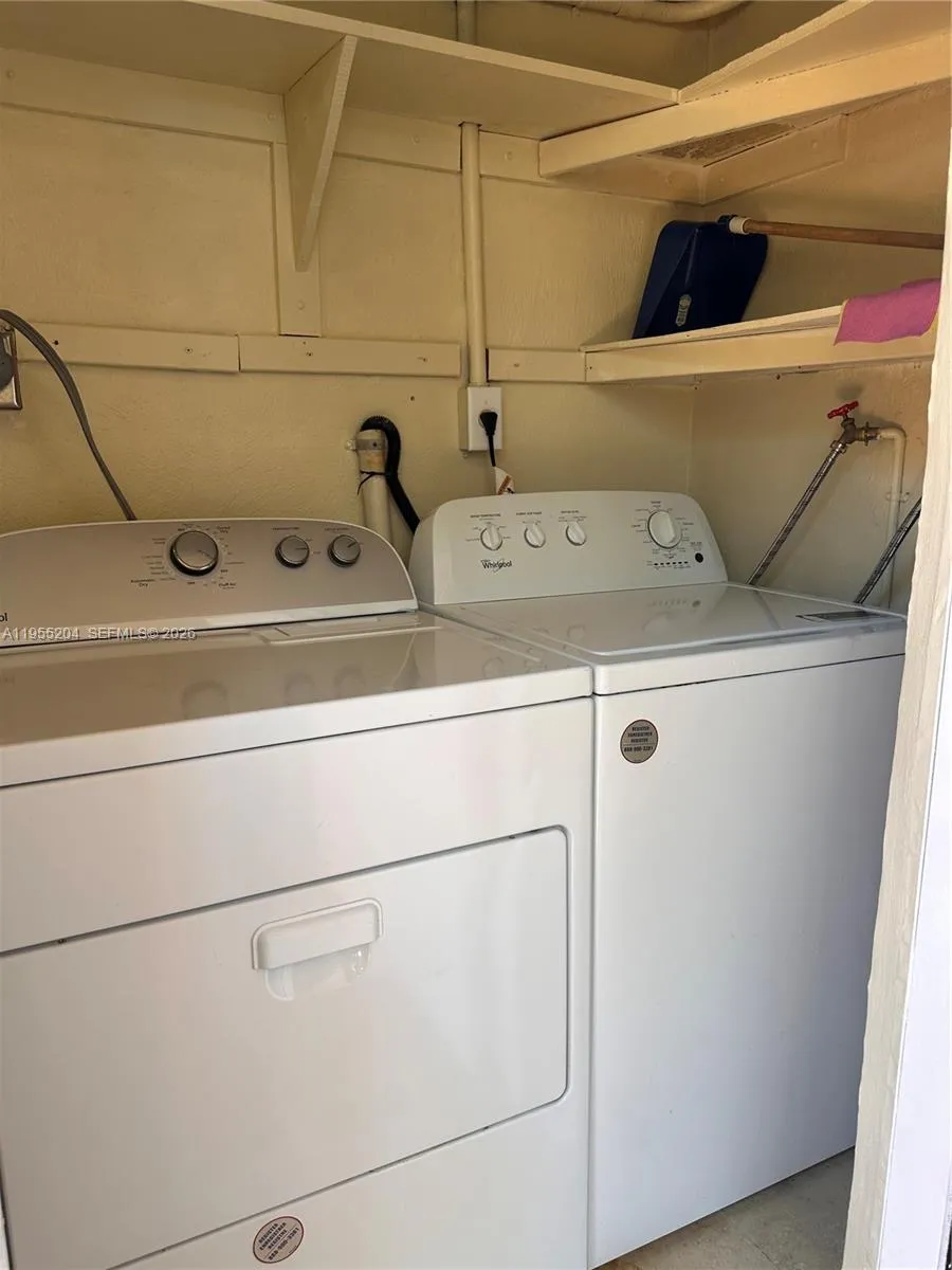 10875 Sw 112th Ave 104, Miami, Florida 33176, Miami, Florida 33176, 2 Bedrooms Bedrooms, ,2 BathroomsBathrooms,Residential Lease,For Rent,10875 Sw 112th Ave 104, Miami, Florida 33176,A11955204