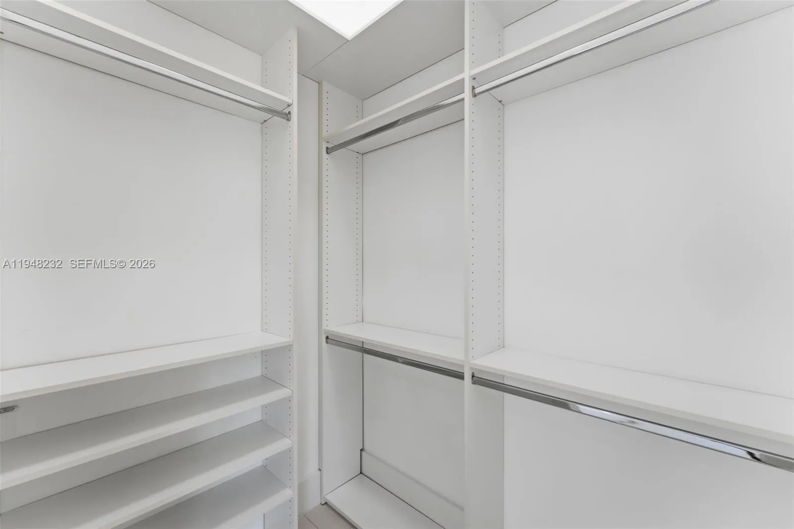 10005 Sw 66th St, Miami, Florida 33173, Miami, Florida 33173, 6 Bedrooms Bedrooms, ,7 BathroomsBathrooms,Residential,For Sale,10005 Sw 66th St, Miami, Florida 33173,A11948232