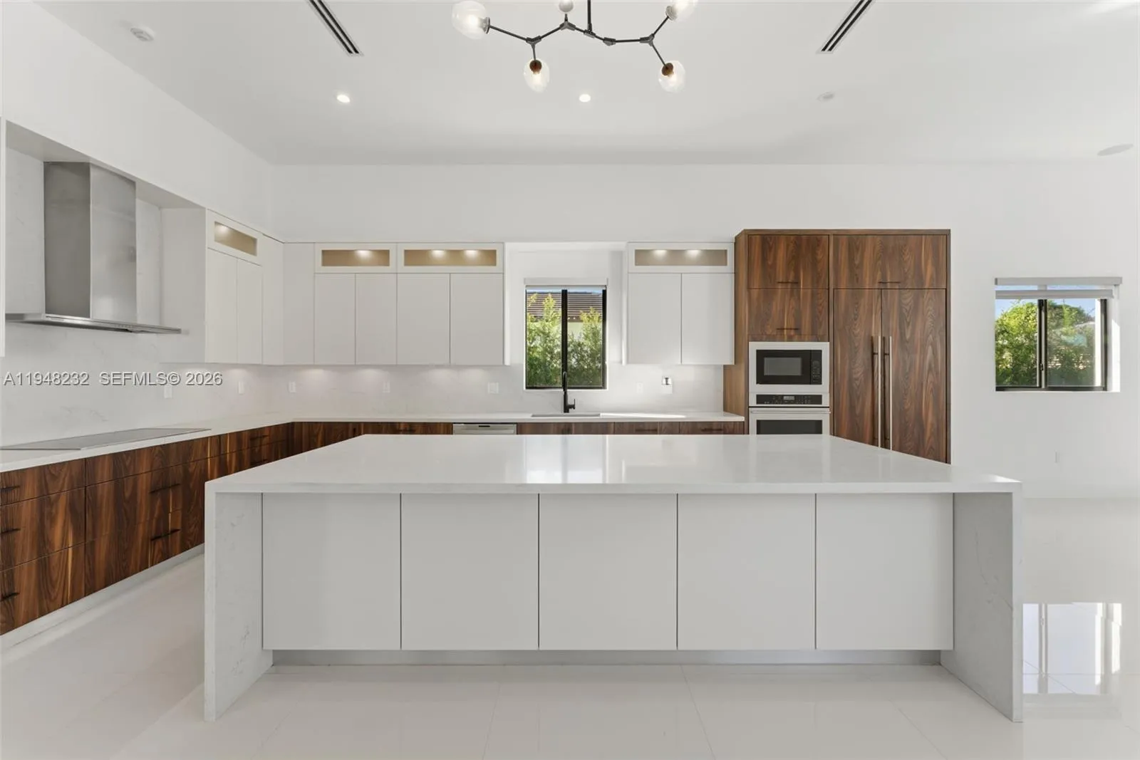 10005 Sw 66th St, Miami, Florida 33173, Miami, Florida 33173, 6 Bedrooms Bedrooms, ,7 BathroomsBathrooms,Residential,For Sale,10005 Sw 66th St, Miami, Florida 33173,A11948232