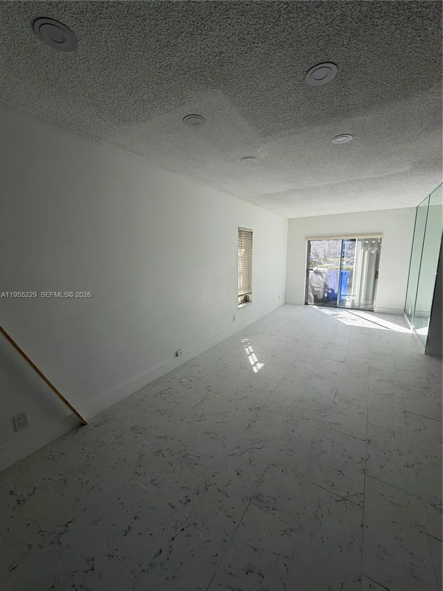 3115 N Palm Aire Dr 3115, Pompano Beach, Florida 3, Pompano Beach, Florida 33069, 3 Bedrooms Bedrooms, ,2 BathroomsBathrooms,Residential Lease,For Rent,3115 N Palm Aire Dr 3115, Pompano Beach, Florida 3,A11955229