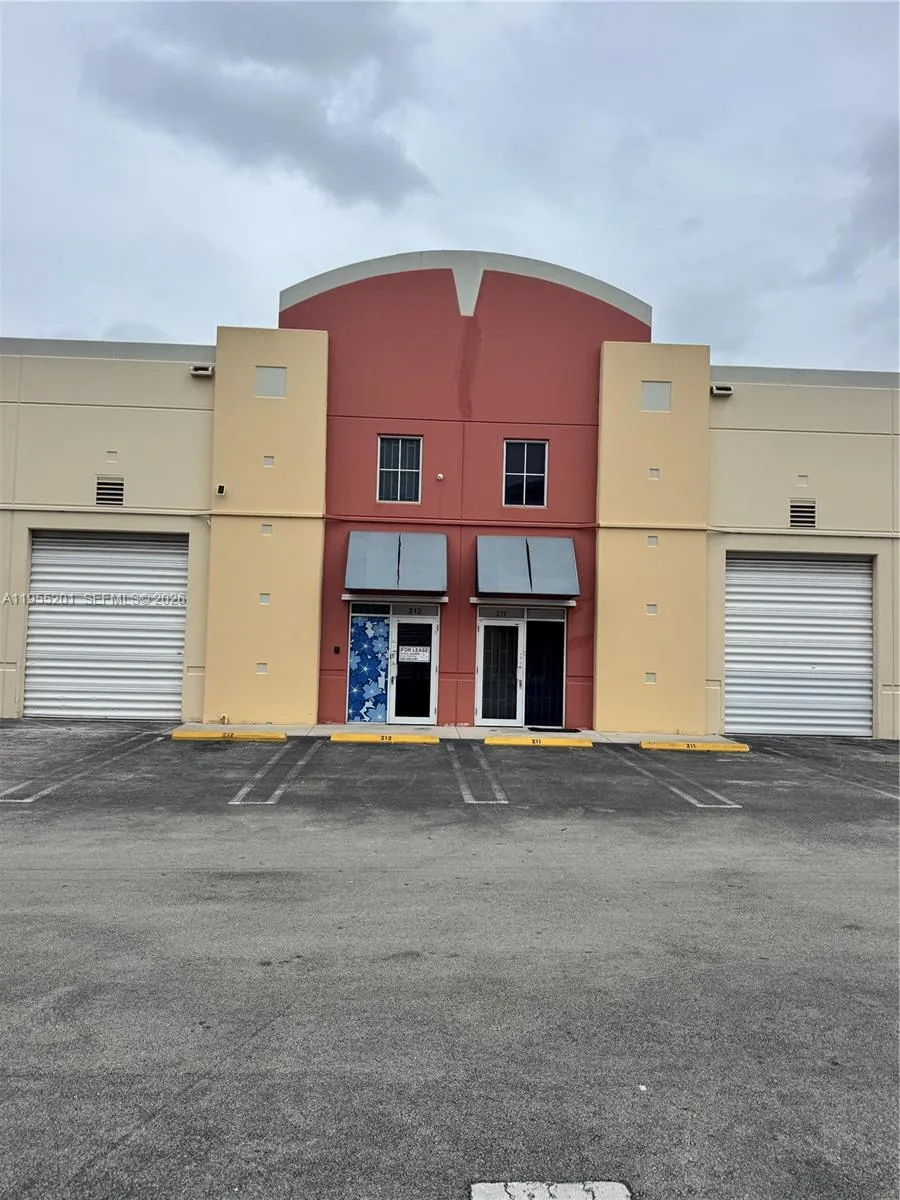 6020 Nw 99th Ave 212, Doral, Florida 33178, Doral, Florida 33178, ,Commercial Lease,For Rent,6020 Nw 99th Ave 212, Doral, Florida 33178,A11955201