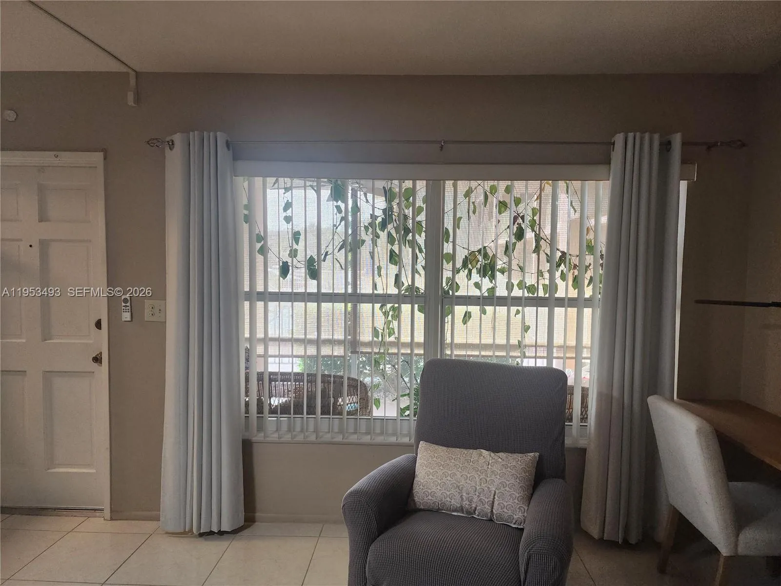 100 Se 6th Ave 107, Pompano Beach, Florida 33060, Pompano Beach, Florida 33060, 2 Bedrooms Bedrooms, ,2 BathroomsBathrooms,Residential Lease,For Rent,100 Se 6th Ave 107, Pompano Beach, Florida 33060,A11953493