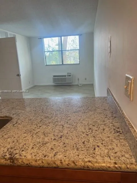 2401 Riverside Dr 110-b, Coral Springs, Florida 33, Coral Springs, Florida 33065, 1 Bedroom Bedrooms, ,1 BathroomBathrooms,Residential Lease,For Rent,2401 Riverside Dr 110-b, Coral Springs, Florida 33,A11955102