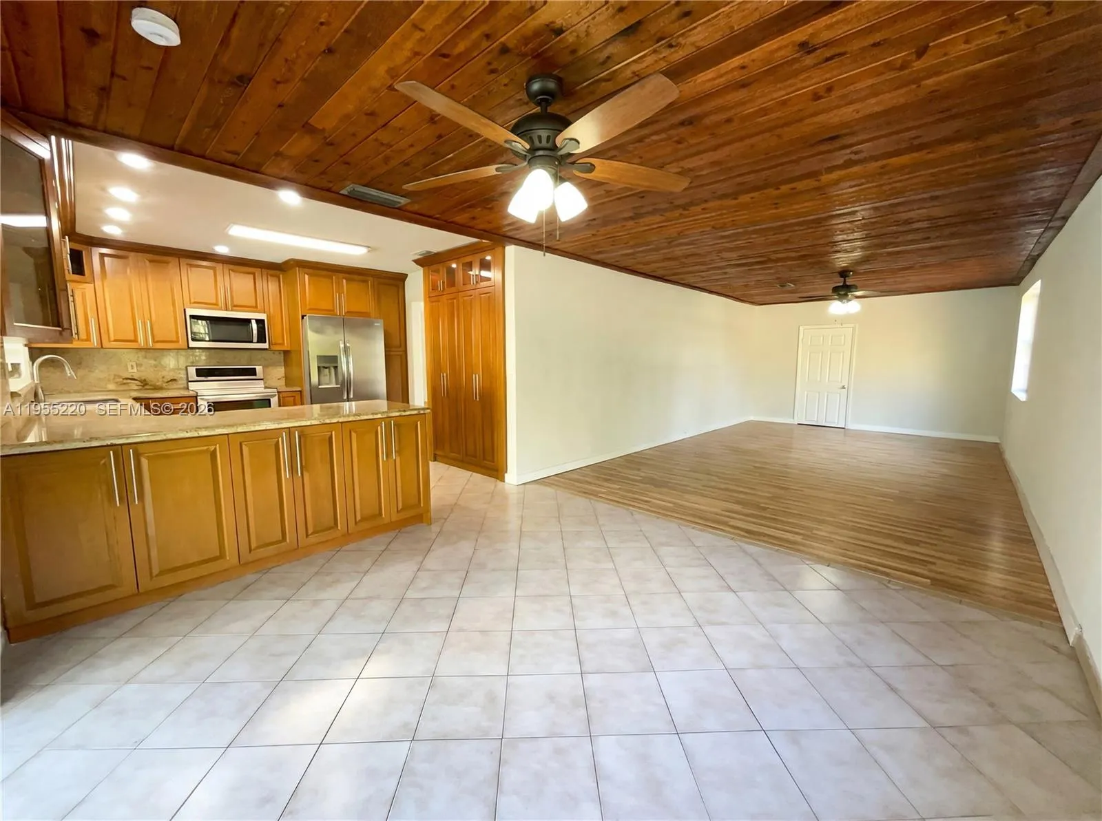 10001 Sw 99th Ave, Miami, Florida 33176, Miami, Florida 33176, 3 Bedrooms Bedrooms, ,2 BathroomsBathrooms,Residential,For Sale,10001 Sw 99th Ave, Miami, Florida 33176,A11955220