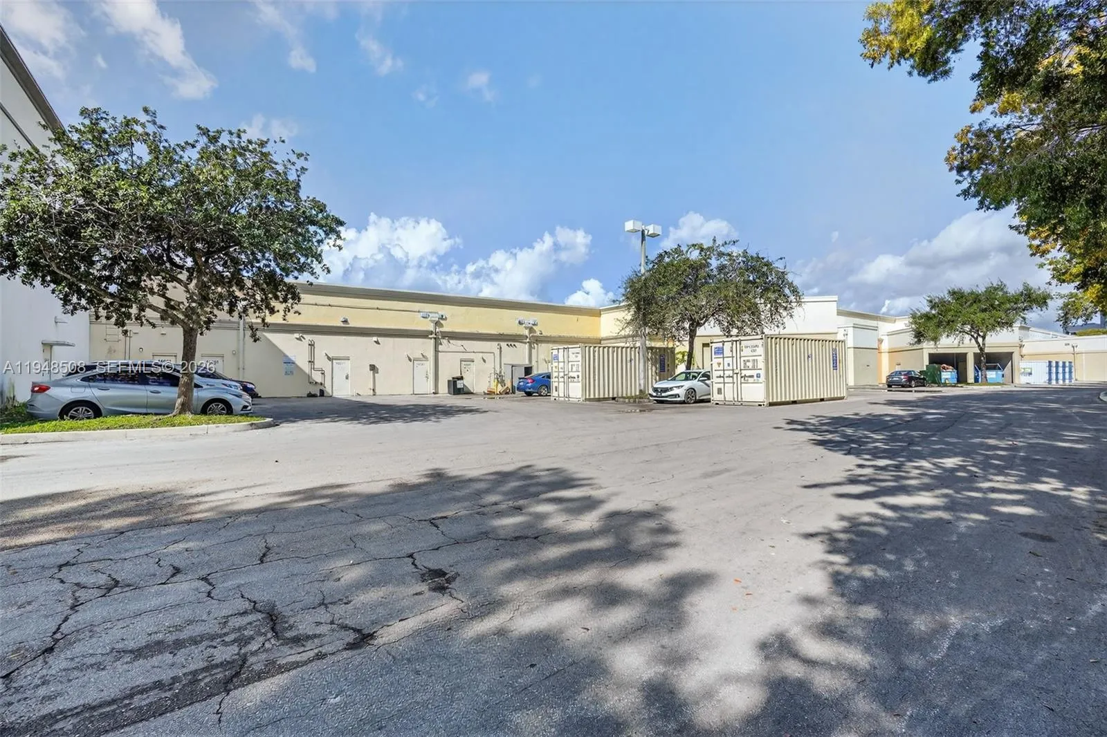 For Sale Boba Tea Shop In North Miami Beach, North, North Miami Beach, Florida 33181, ,Business Opportunity,For Sale,For Sale Boba Tea Shop In North Miami Beach, North,A11948508