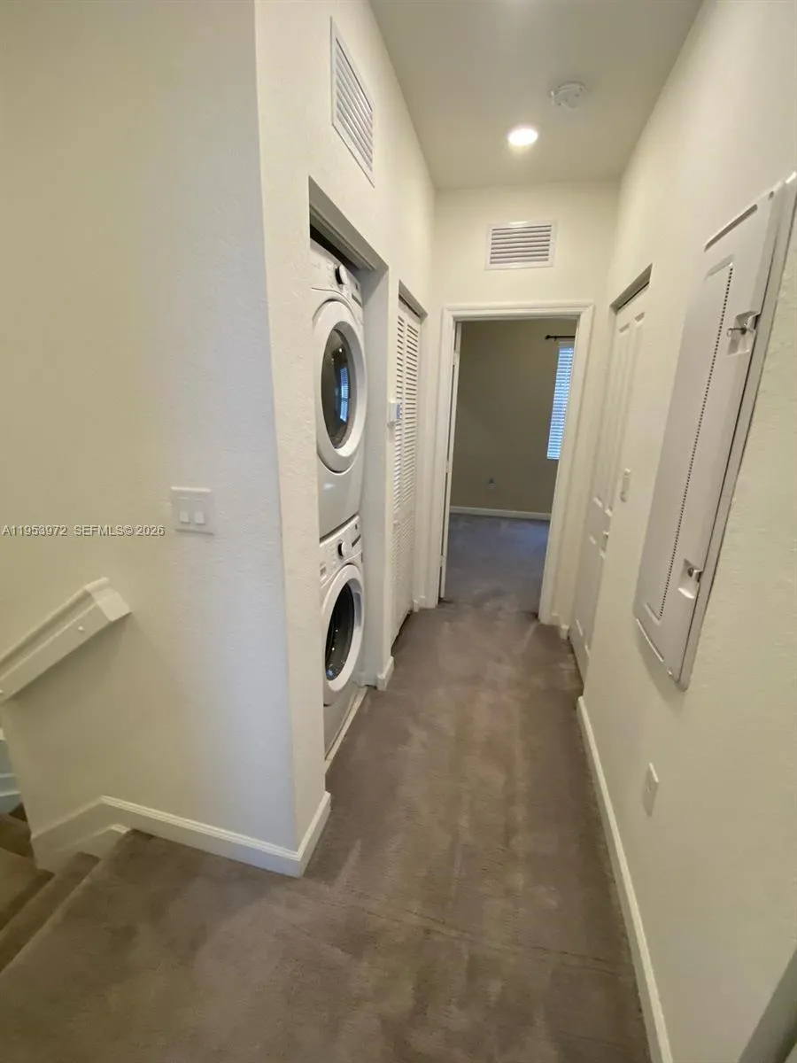 18220 Sw 148th Rd, Miami, Florida 33187, Miami, Florida 33187, 3 Bedrooms Bedrooms, ,3 BathroomsBathrooms,Residential,For Sale,18220 Sw 148th Rd, Miami, Florida 33187,A11953972