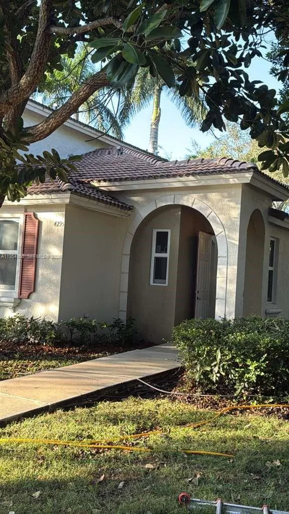 4295 Ne 10th Ct, Homestead, Florida 33033, Homestead, Florida 33033, 2 Bedrooms Bedrooms, ,2 BathroomsBathrooms,Residential,For Sale,4295 Ne 10th Ct, Homestead, Florida 33033,A11954800