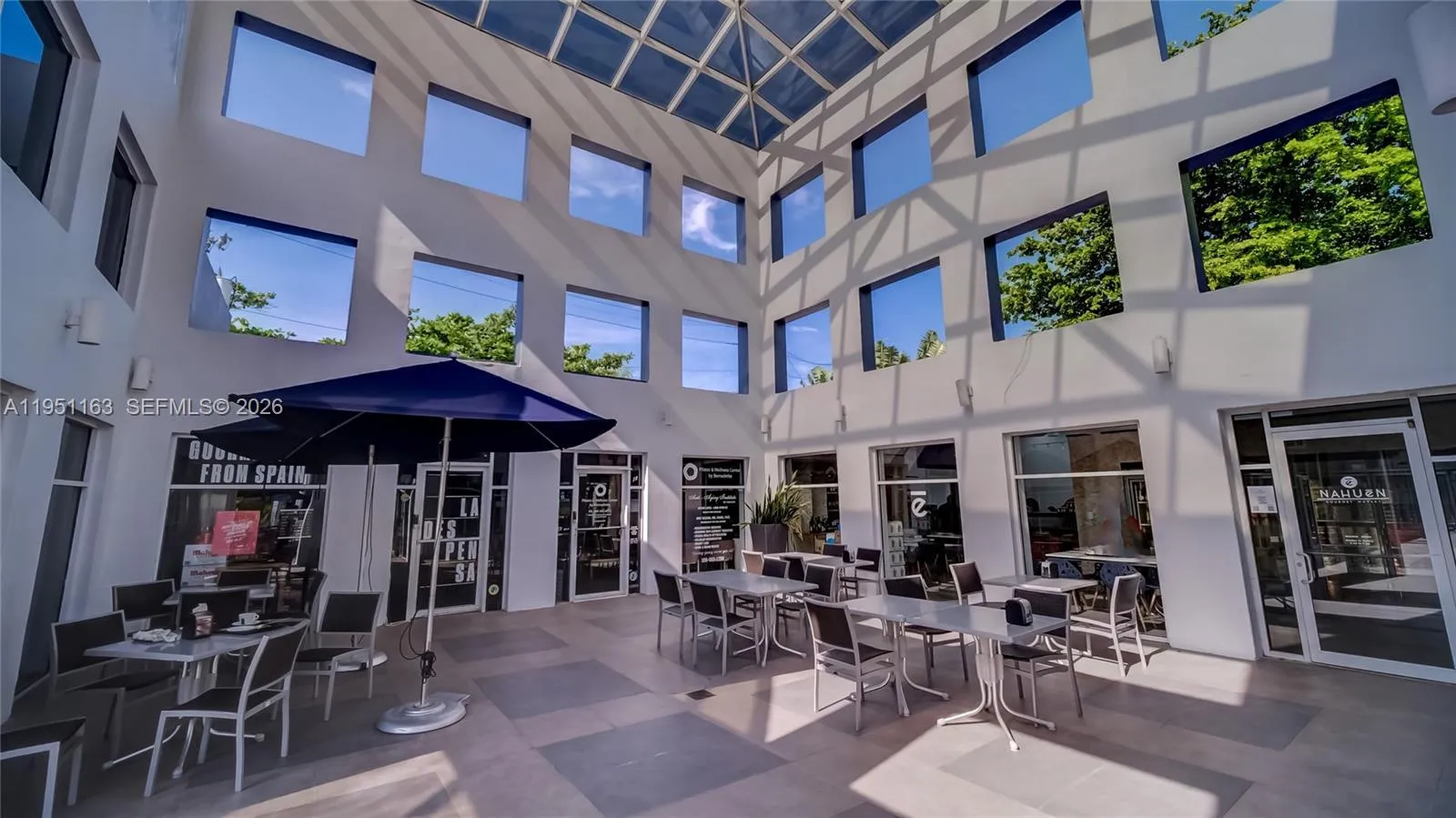 260 Crandon Blvd E18, Key Biscayne, Florida 33149, Key Biscayne, Florida 33149, ,Commercial Sale,For Sale,260 Crandon Blvd E18, Key Biscayne, Florida 33149,A11951163