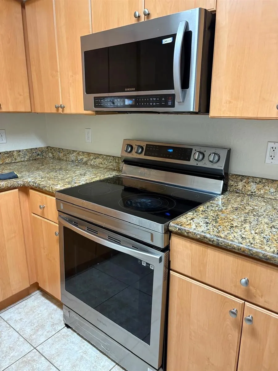 8802 Nw 109th Ct 601, Doral, Florida 33178, Doral, Florida 33178, 2 Bedrooms Bedrooms, ,2 BathroomsBathrooms,Residential Lease,For Rent,8802 Nw 109th Ct 601, Doral, Florida 33178,A11955327