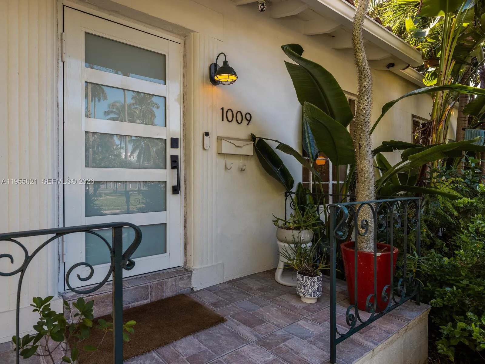 1009 Nw 11th Ct, Miami, Florida 33136, Miami, Florida 33136, 2 Bedrooms Bedrooms, ,1 BathroomBathrooms,Residential,For Sale,1009 Nw 11th Ct, Miami, Florida 33136,A11955021