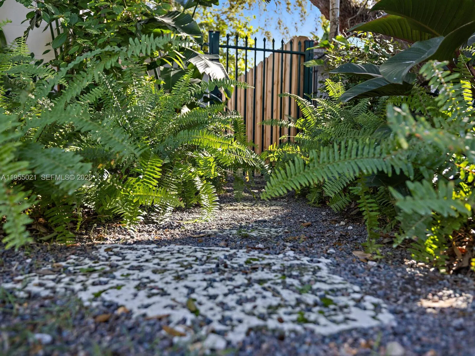 1009 Nw 11th Ct, Miami, Florida 33136, Miami, Florida 33136, 2 Bedrooms Bedrooms, ,1 BathroomBathrooms,Residential,For Sale,1009 Nw 11th Ct, Miami, Florida 33136,A11955021