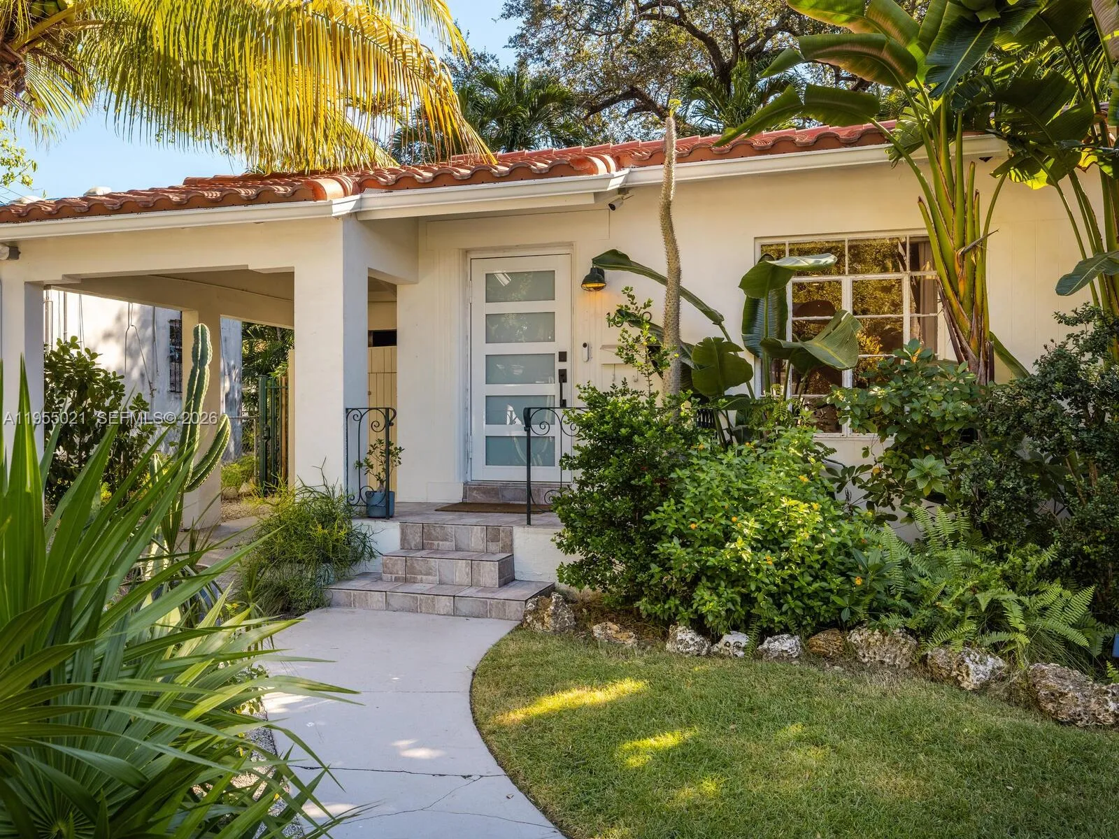 1009 Nw 11th Ct, Miami, Florida 33136, Miami, Florida 33136, 2 Bedrooms Bedrooms, ,1 BathroomBathrooms,Residential,For Sale,1009 Nw 11th Ct, Miami, Florida 33136,A11955021