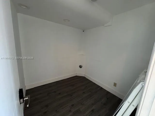 115 S 21st Ave 115, Hollywood, Florida 33020, Hollywood, Florida 33020, ,Commercial Lease,For Rent,115 S 21st Ave 115, Hollywood, Florida 33020,A11955372