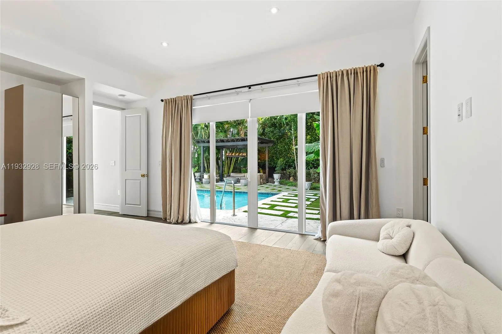 680 Buttonwood Ln, Miami, Florida 33137, Miami, Florida 33137, 5 Bedrooms Bedrooms, ,5 BathroomsBathrooms,Residential,For Sale,680 Buttonwood Ln, Miami, Florida 33137,A11932928