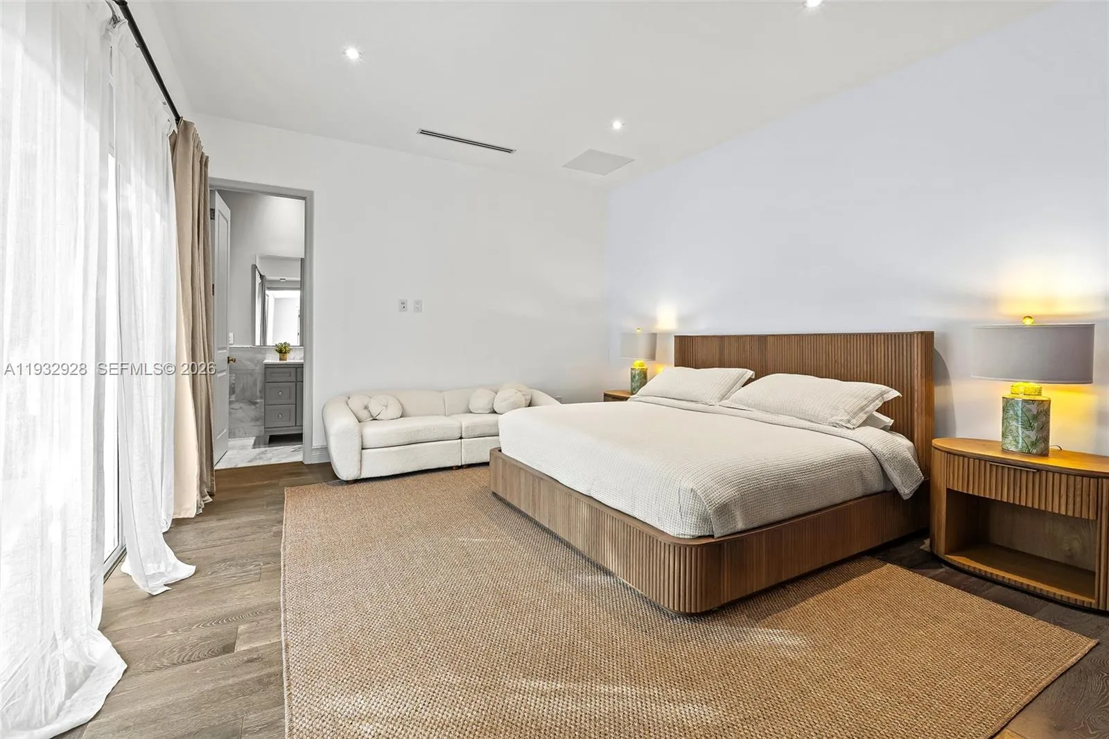 680 Buttonwood Ln, Miami, Florida 33137, Miami, Florida 33137, 5 Bedrooms Bedrooms, ,5 BathroomsBathrooms,Residential,For Sale,680 Buttonwood Ln, Miami, Florida 33137,A11932928