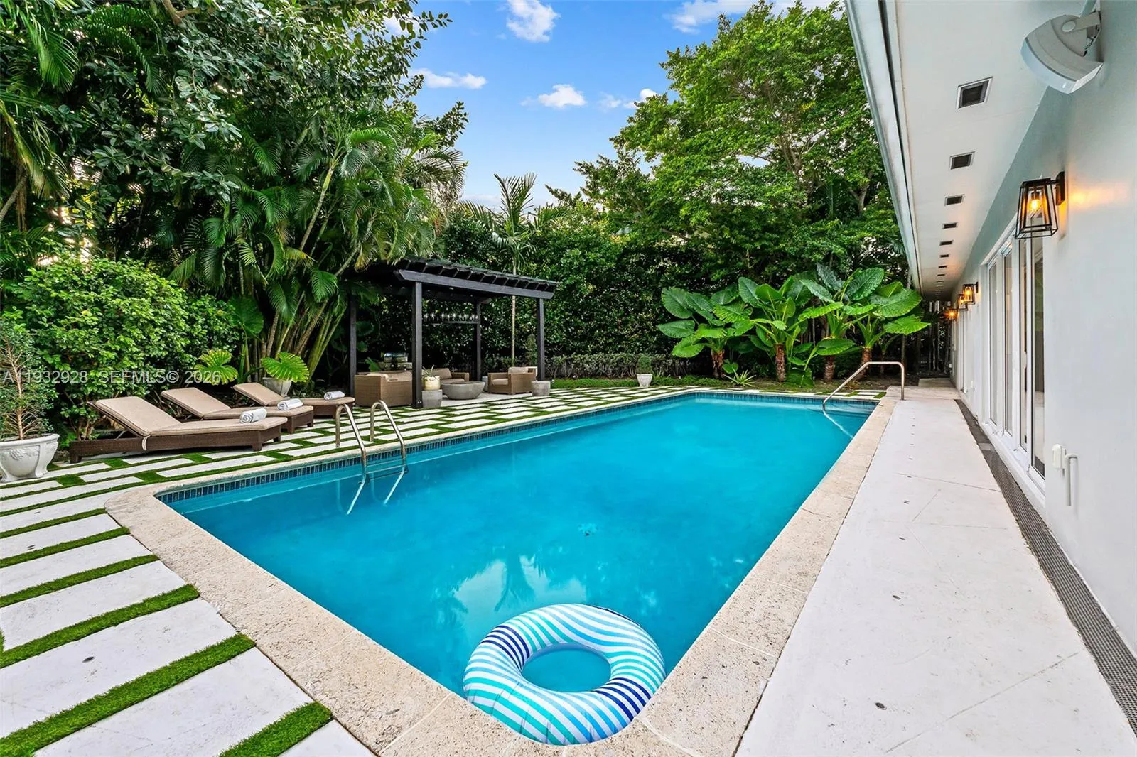 680 Buttonwood Ln, Miami, Florida 33137, Miami, Florida 33137, 5 Bedrooms Bedrooms, ,5 BathroomsBathrooms,Residential,For Sale,680 Buttonwood Ln, Miami, Florida 33137,A11932928