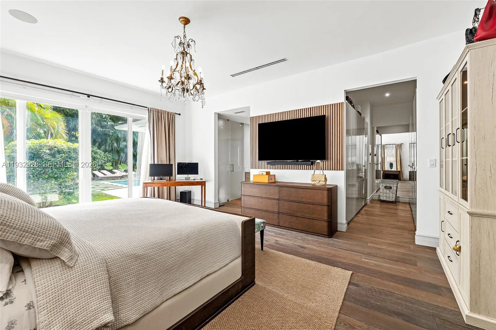 680 Buttonwood Ln, Miami, Florida 33137, Miami, Florida 33137, 5 Bedrooms Bedrooms, ,5 BathroomsBathrooms,Residential,For Sale,680 Buttonwood Ln, Miami, Florida 33137,A11932928