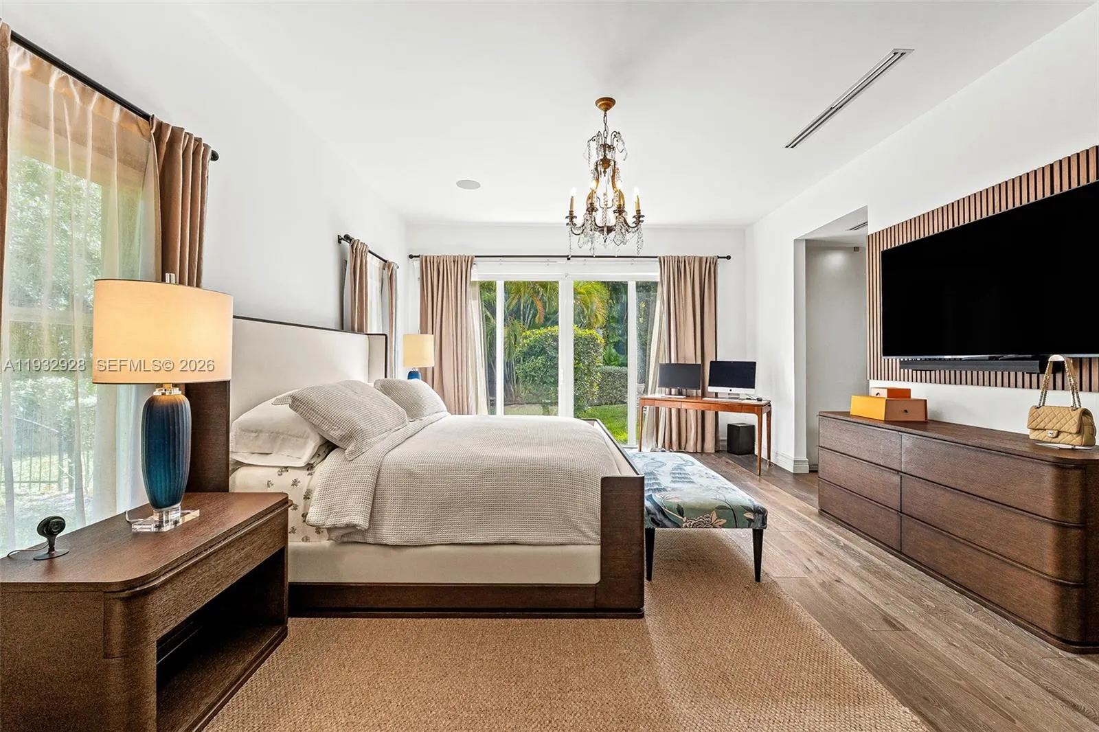 680 Buttonwood Ln, Miami, Florida 33137, Miami, Florida 33137, 5 Bedrooms Bedrooms, ,5 BathroomsBathrooms,Residential,For Sale,680 Buttonwood Ln, Miami, Florida 33137,A11932928