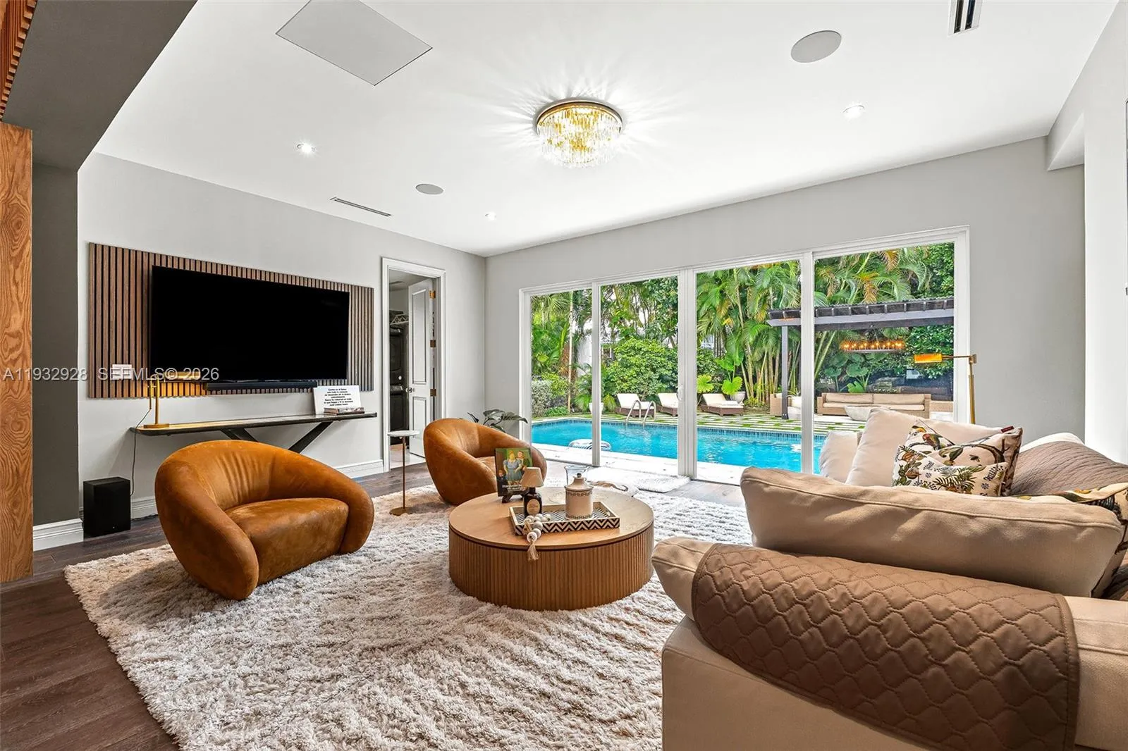 680 Buttonwood Ln, Miami, Florida 33137, Miami, Florida 33137, 5 Bedrooms Bedrooms, ,5 BathroomsBathrooms,Residential,For Sale,680 Buttonwood Ln, Miami, Florida 33137,A11932928