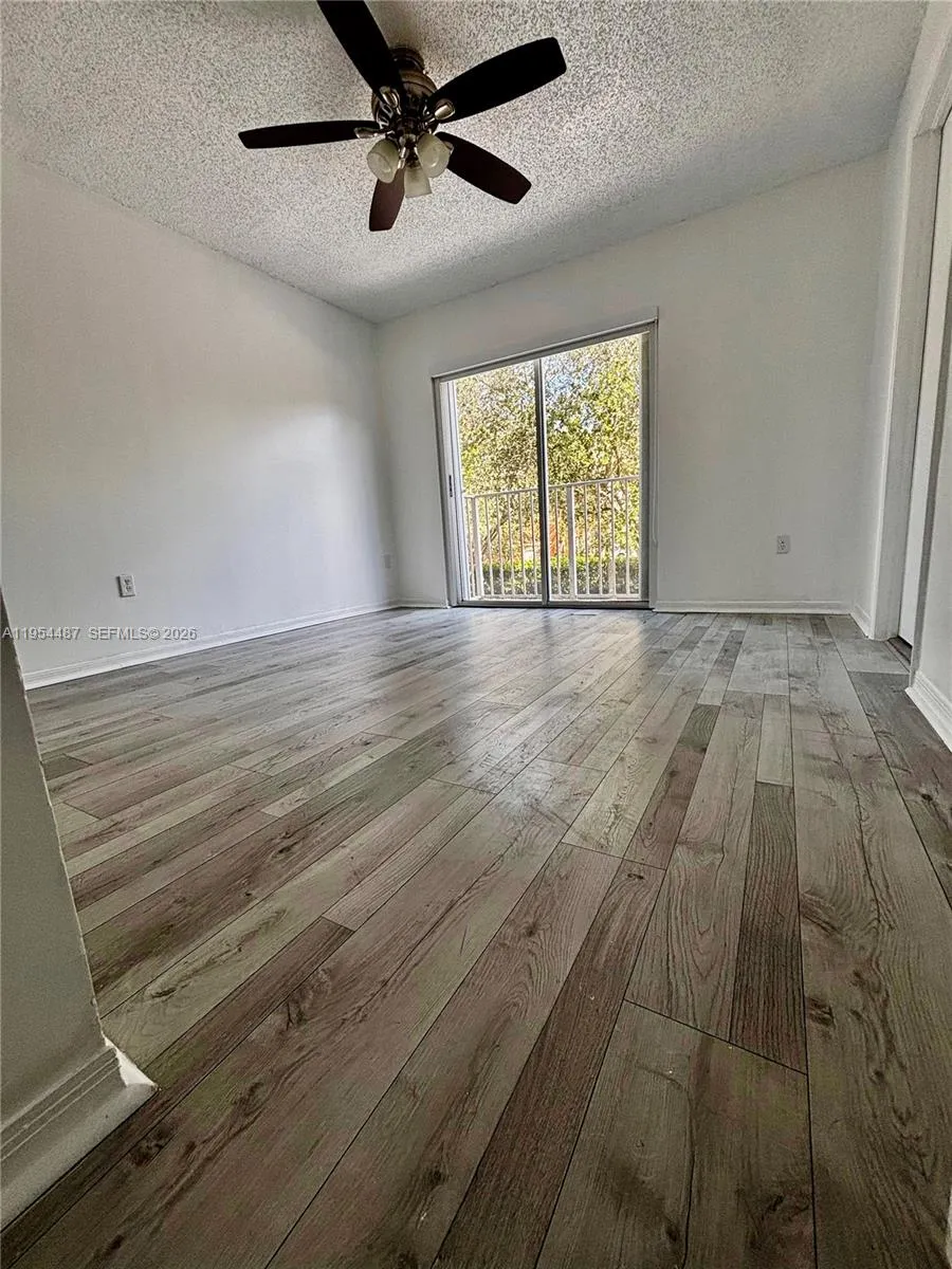 5200 Nw 109th Ave 5, Doral, Florida 33178, Doral, Florida 33178, 2 Bedrooms Bedrooms, ,2 BathroomsBathrooms,Residential,For Sale,5200 Nw 109th Ave 5, Doral, Florida 33178,A11954487